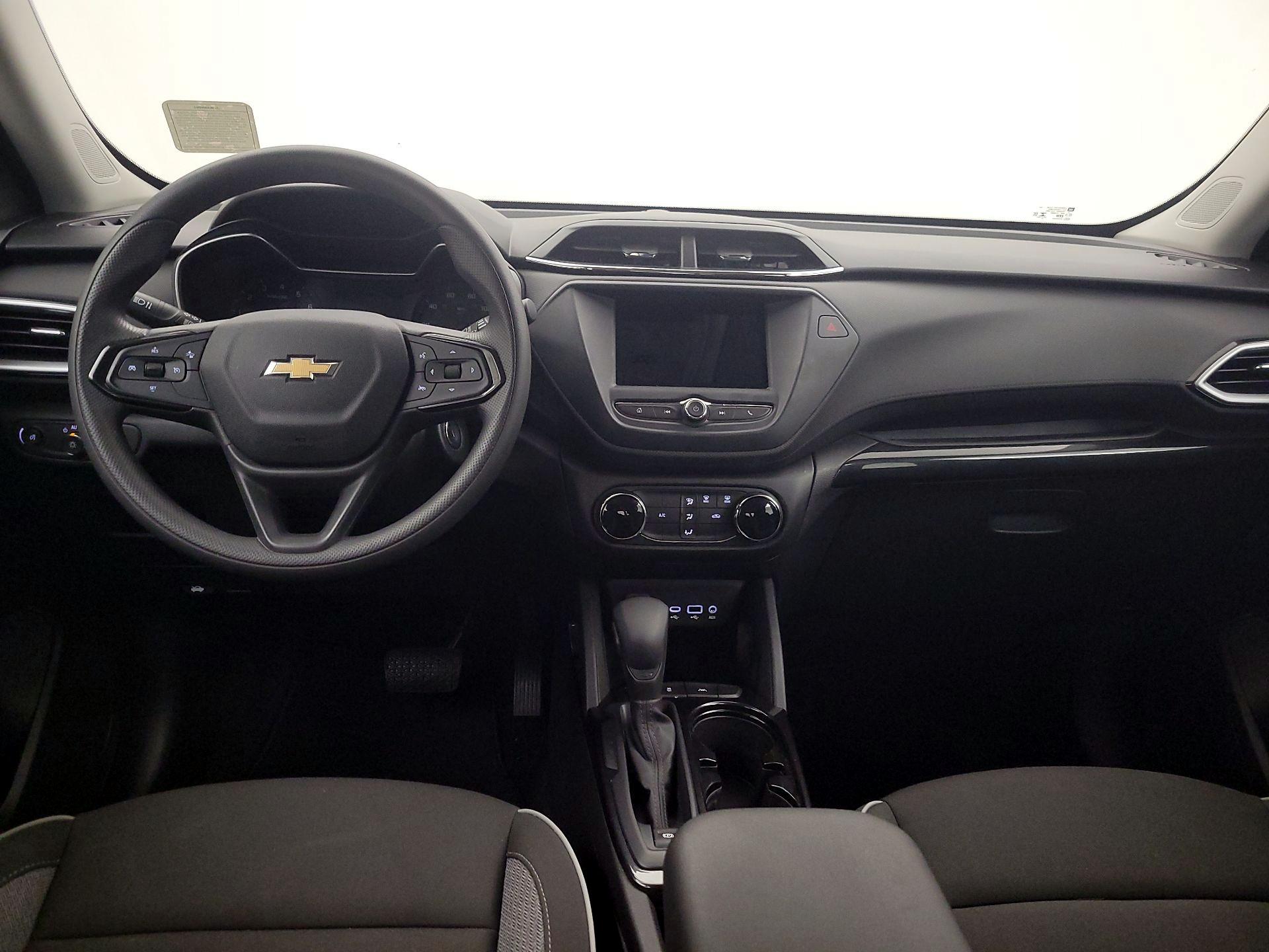 Thumbnail: 2023 Chevrolet TrailBlazer - 9