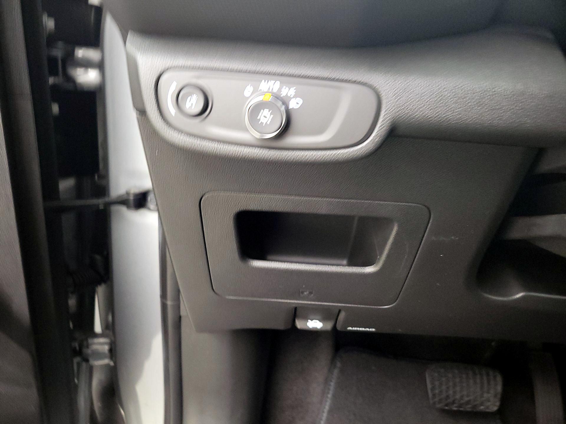 Thumbnail: 2023 Chevrolet TrailBlazer - 13