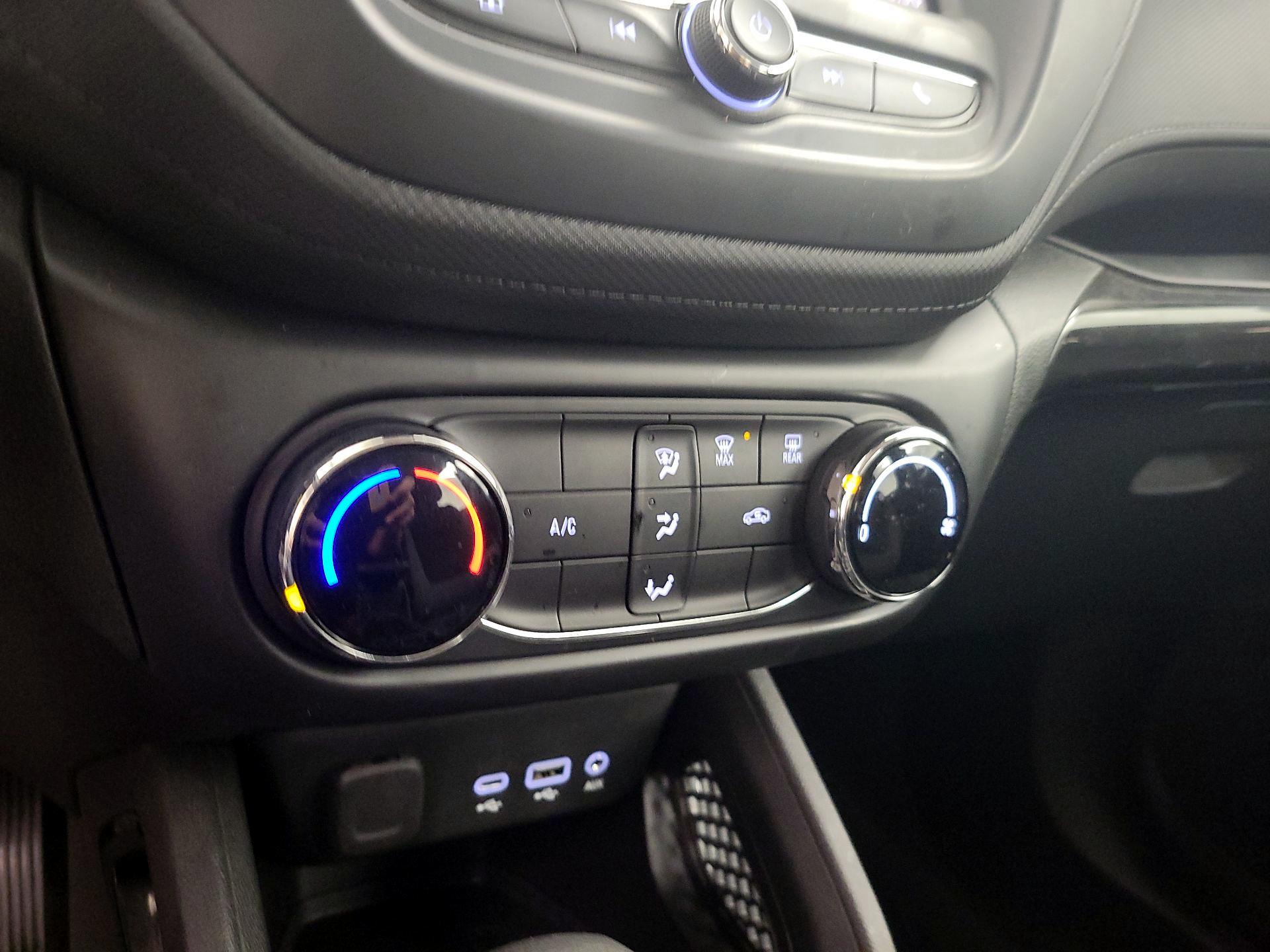 Thumbnail: 2023 Chevrolet TrailBlazer - 16