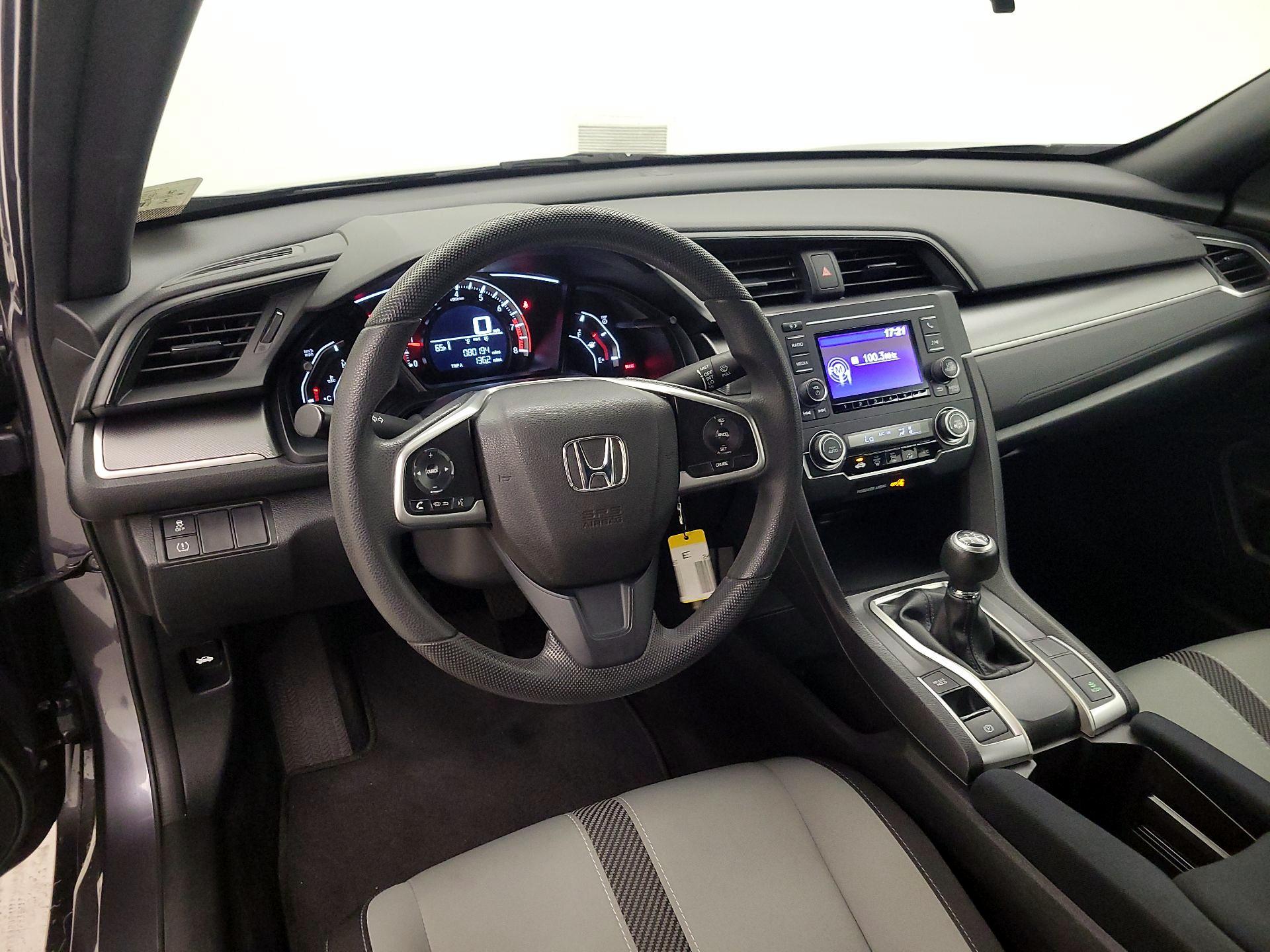 Thumbnail: 2017 Honda Civic - 9