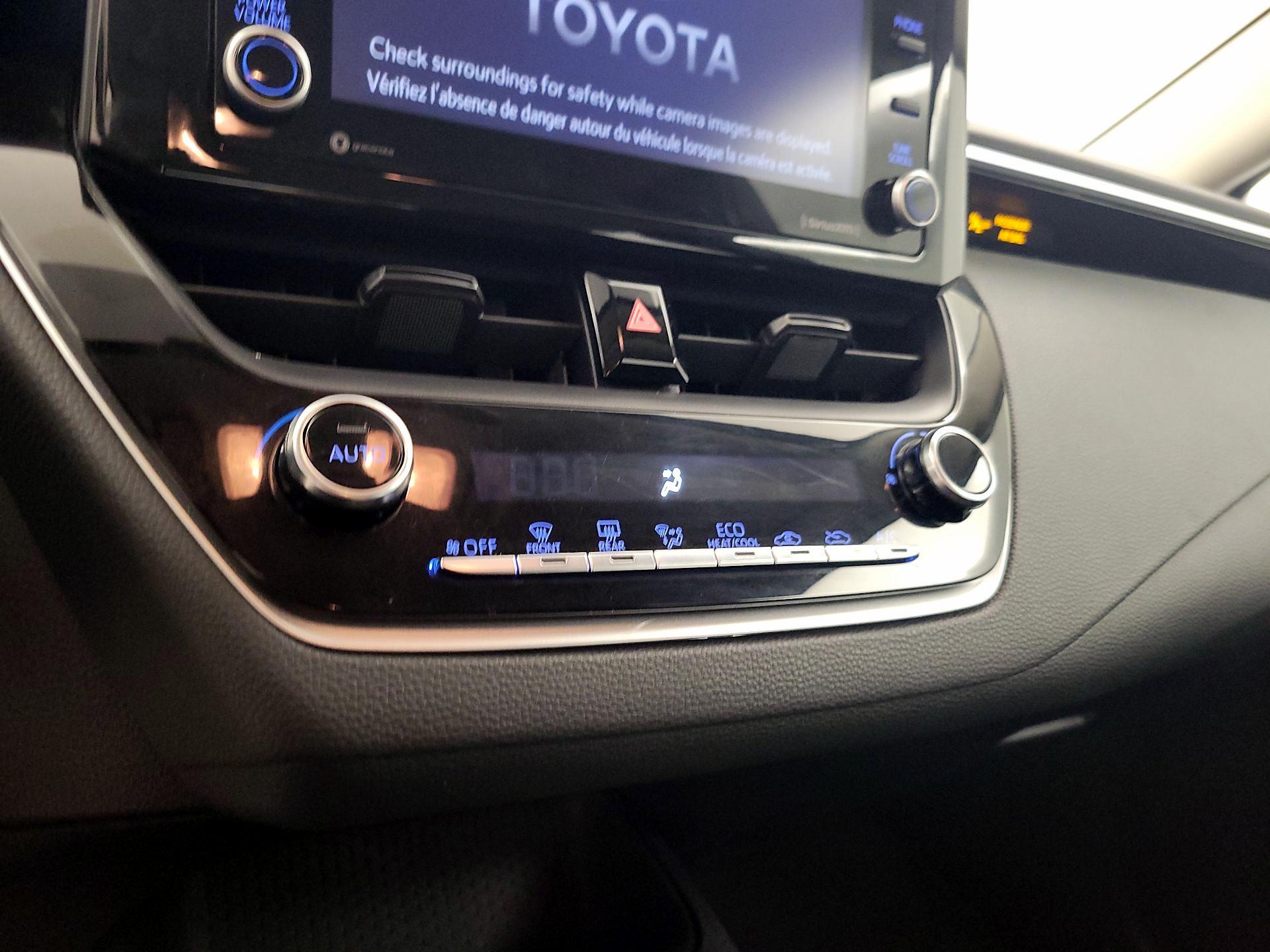 Thumbnail: 2022 Toyota Corolla - 16