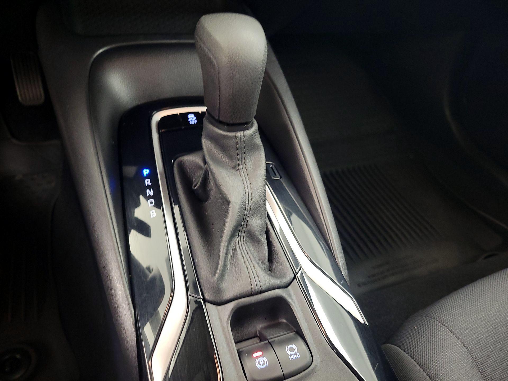 Thumbnail: 2022 Toyota Corolla - 17