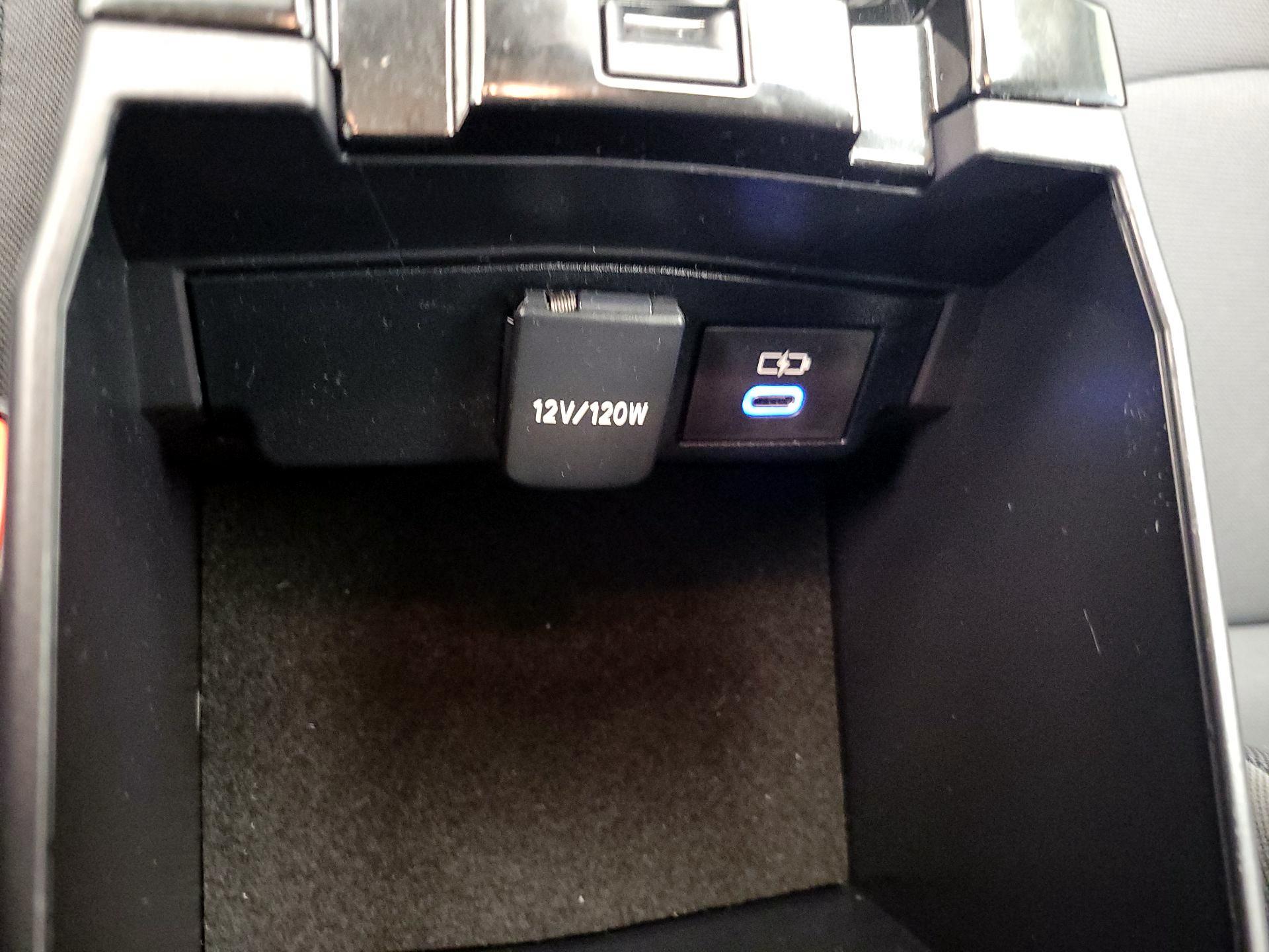 Thumbnail: 2022 Toyota Corolla - 18