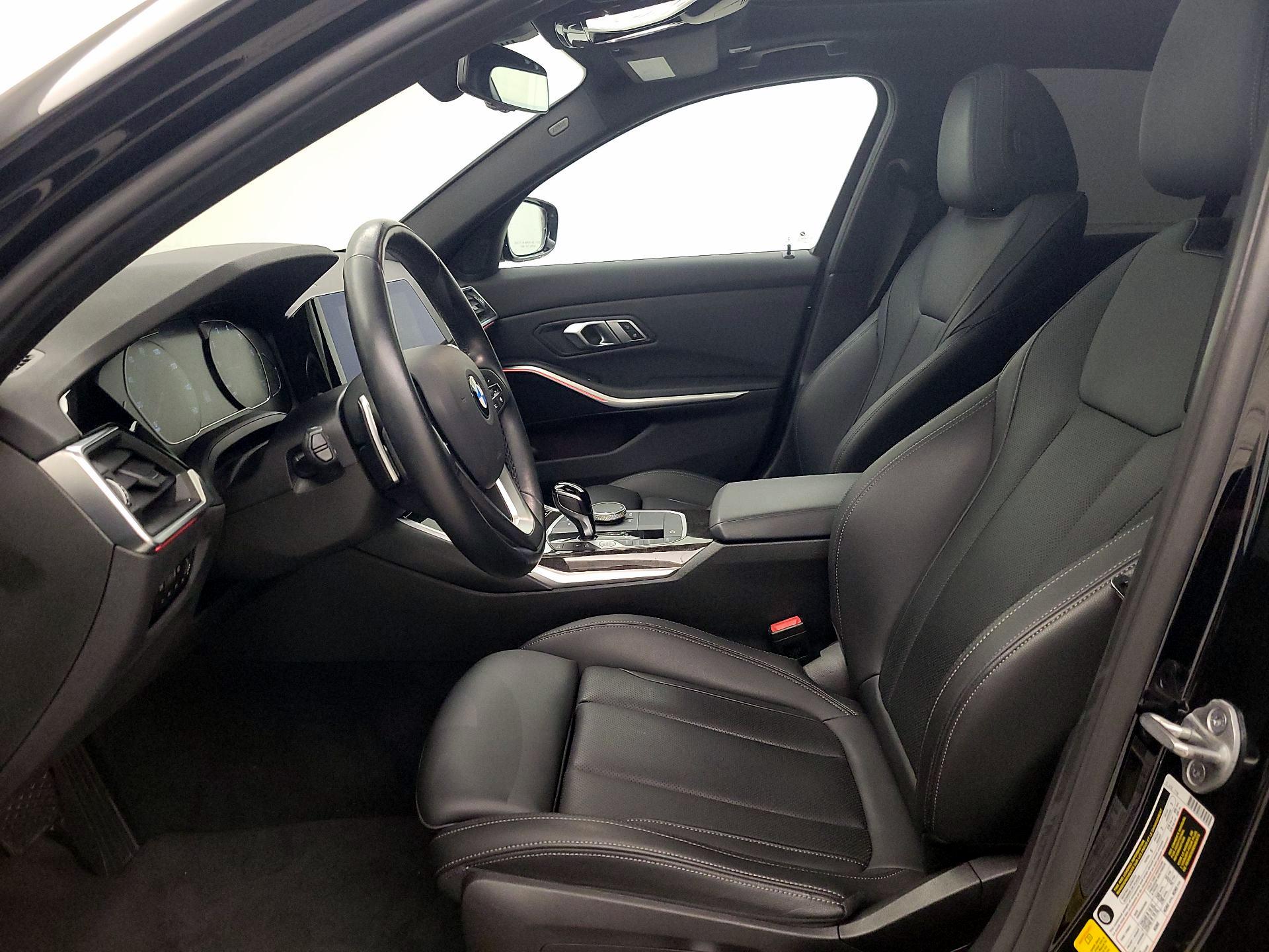 Thumbnail: 2022 BMW 3 Series - 11