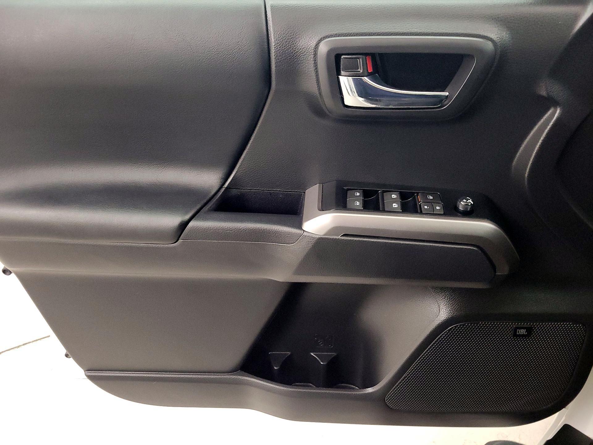 Thumbnail: 2023 Toyota Tacoma - 12