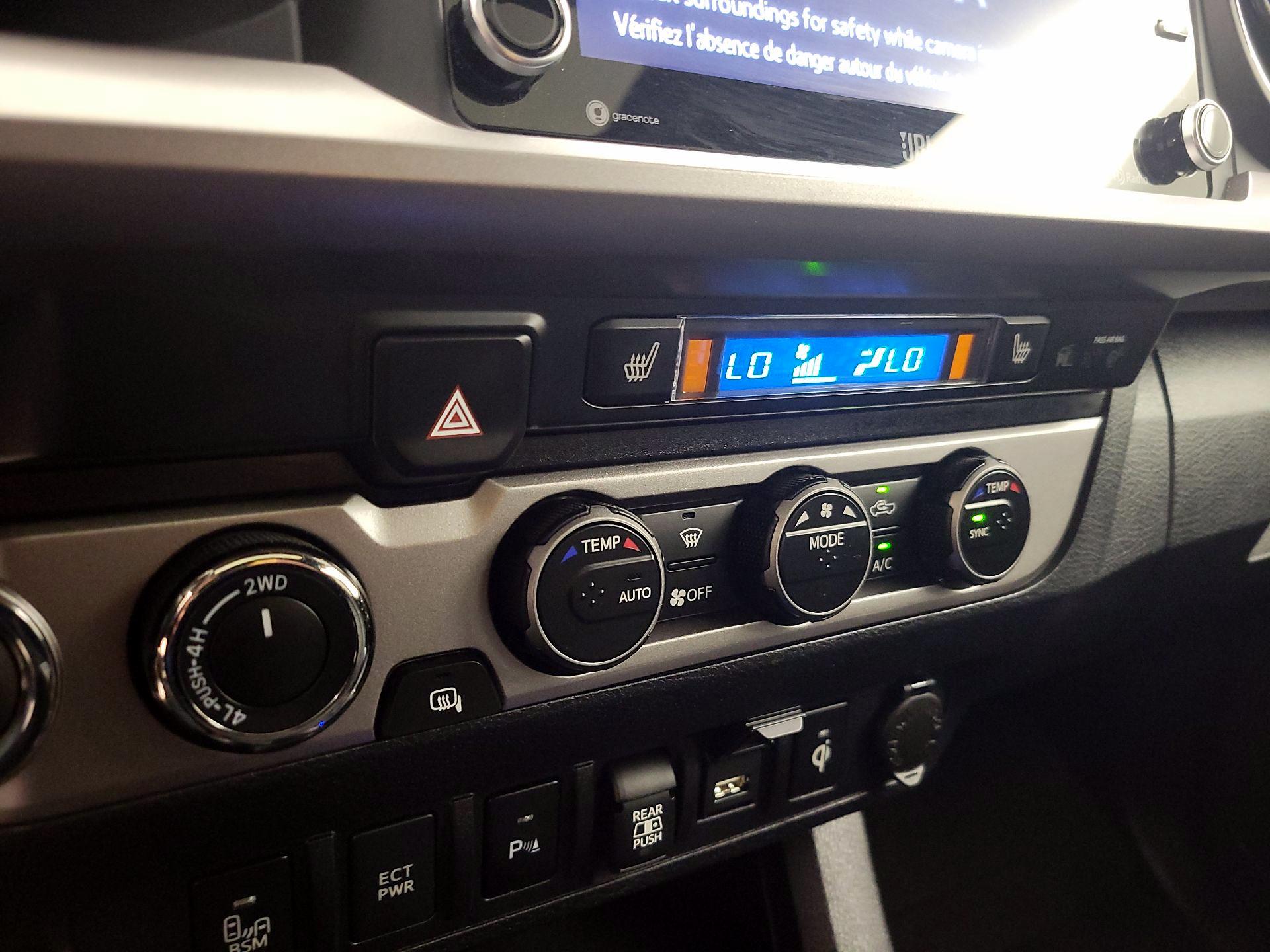 Thumbnail: 2023 Toyota Tacoma - 16