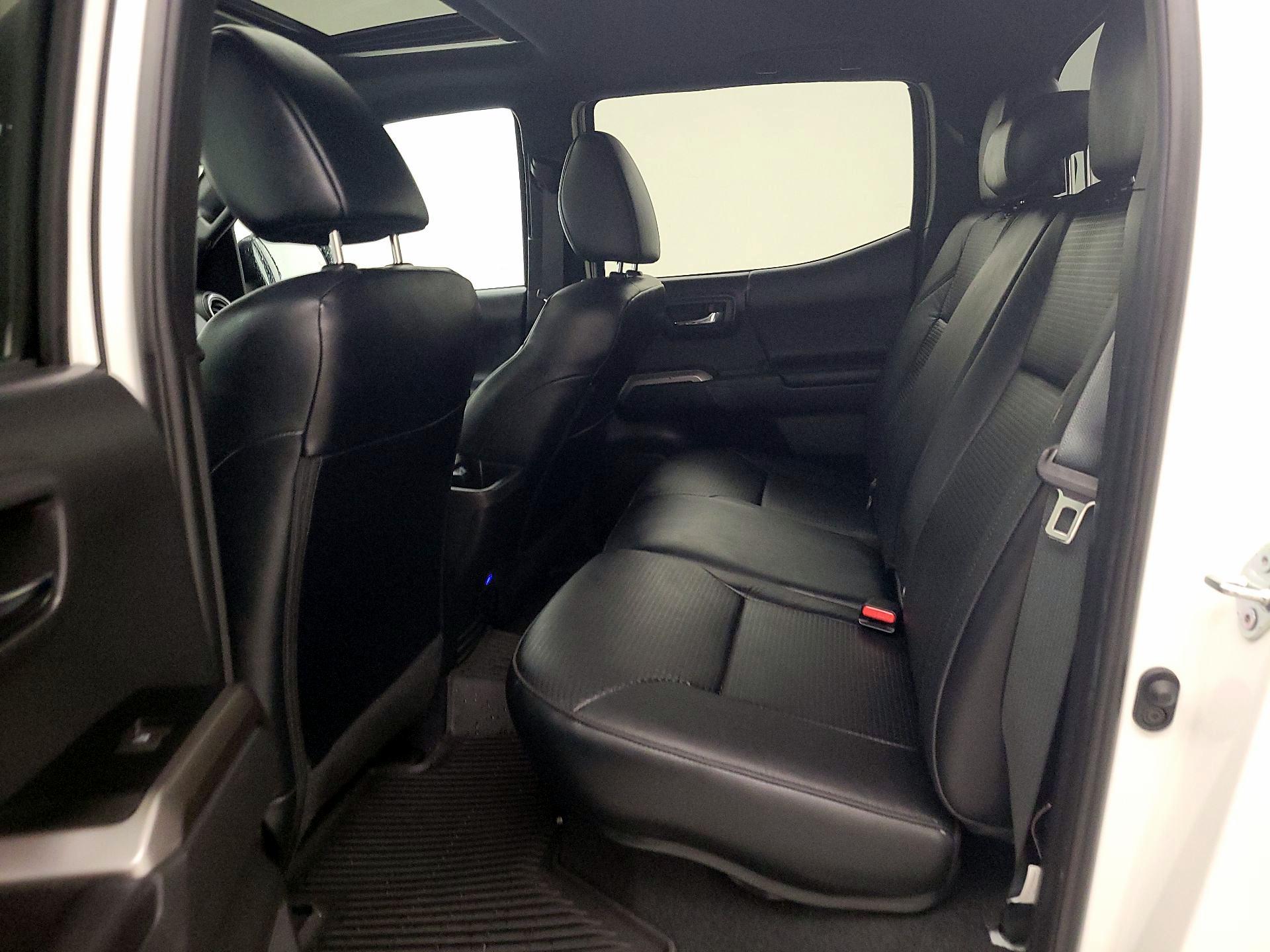 Thumbnail: 2023 Toyota Tacoma - 20