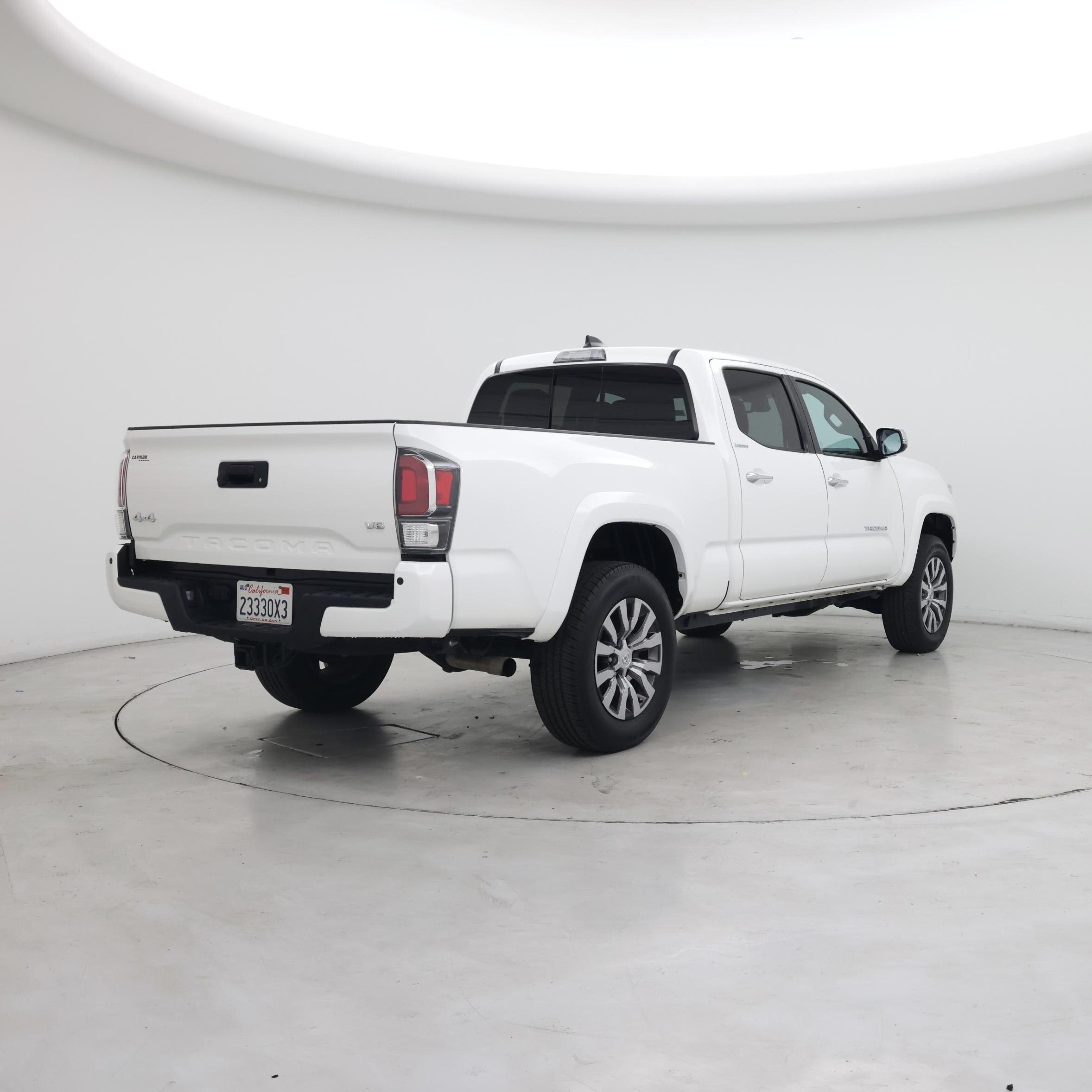 Thumbnail: 2023 Toyota Tacoma - 8