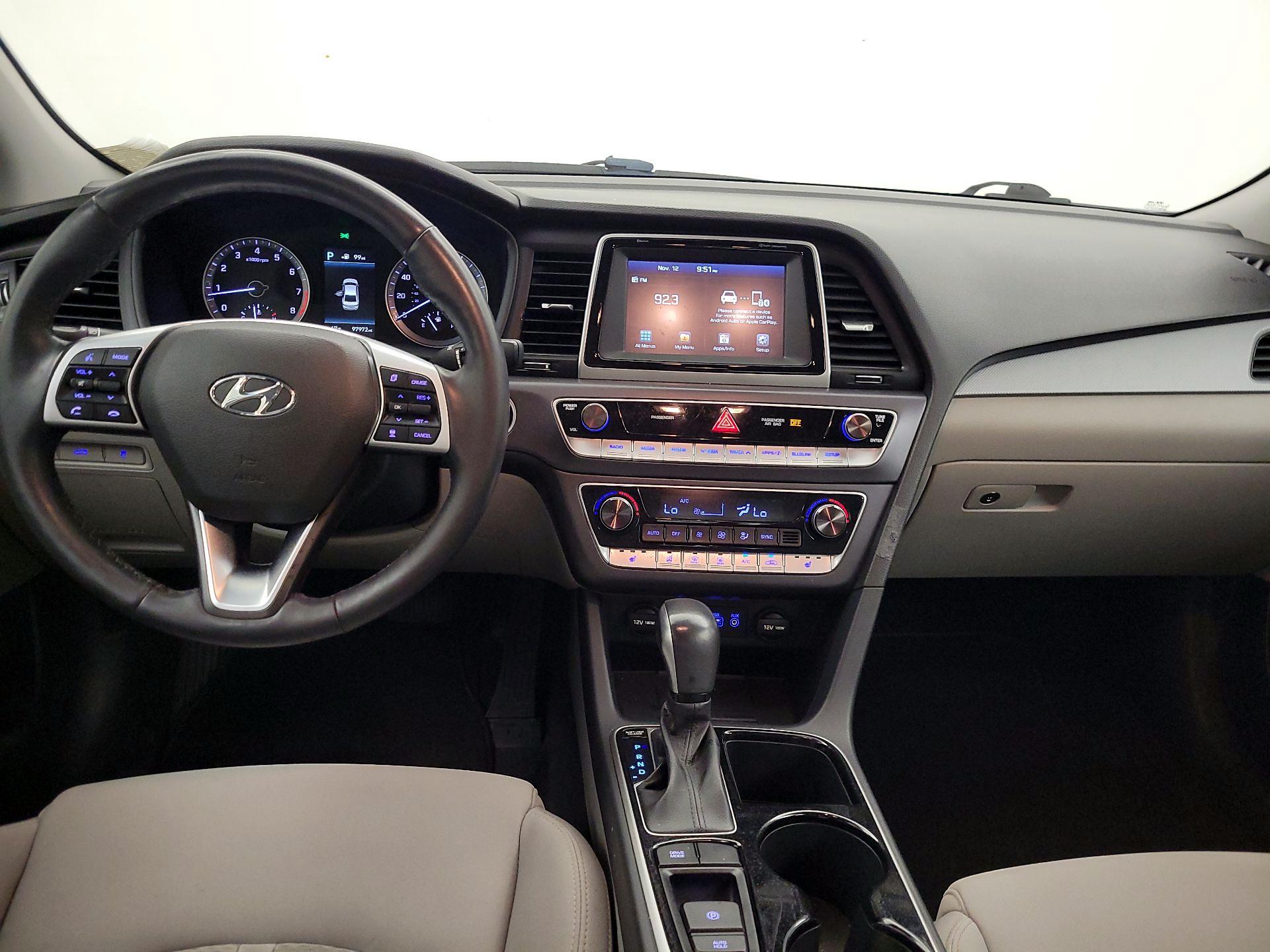 Thumbnail: 2019 Hyundai Sonata - 9