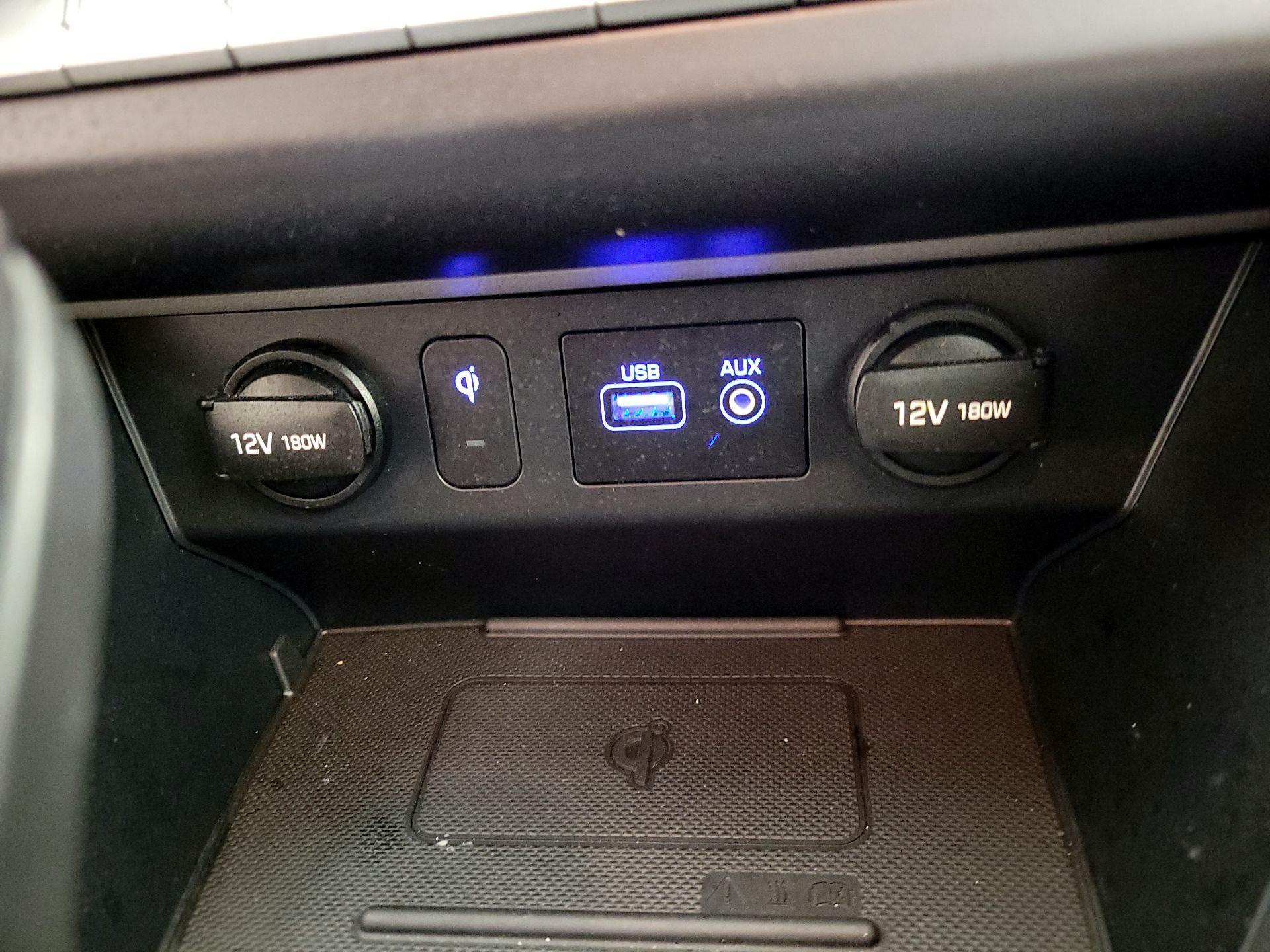 Thumbnail: 2019 Hyundai Sonata - 19