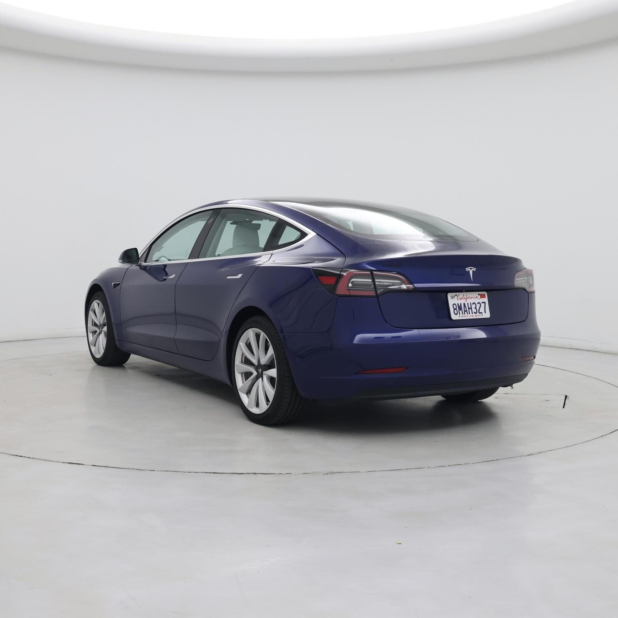 Thumbnail: 2019 Tesla Model 3 - 2
