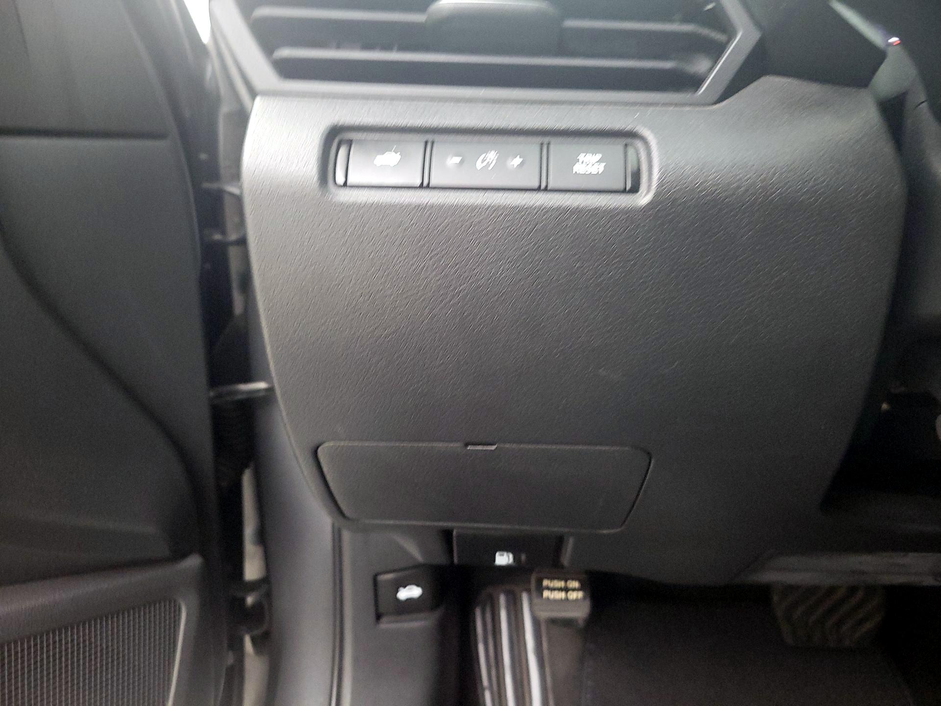 Thumbnail: 2019 Nissan Altima - 13