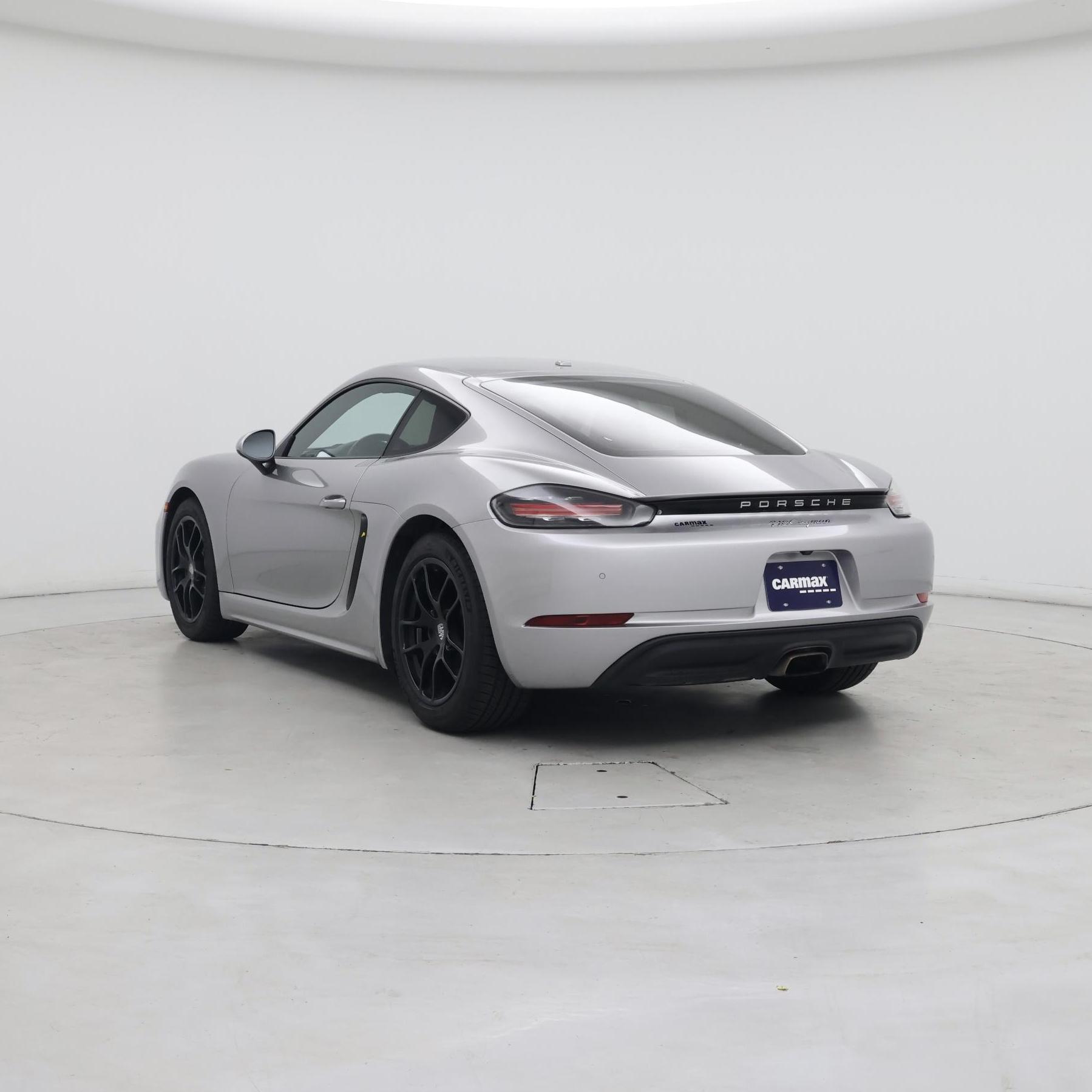 Thumbnail: 2018 Porsche 718 Cayman - 2