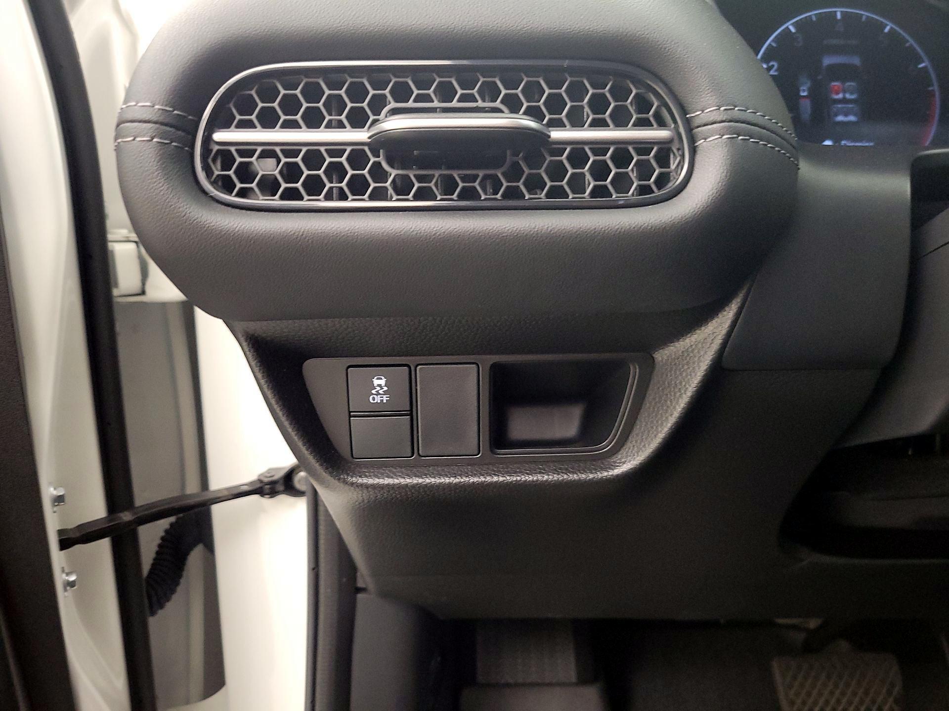 Thumbnail: 2024 Honda HR-V - 13