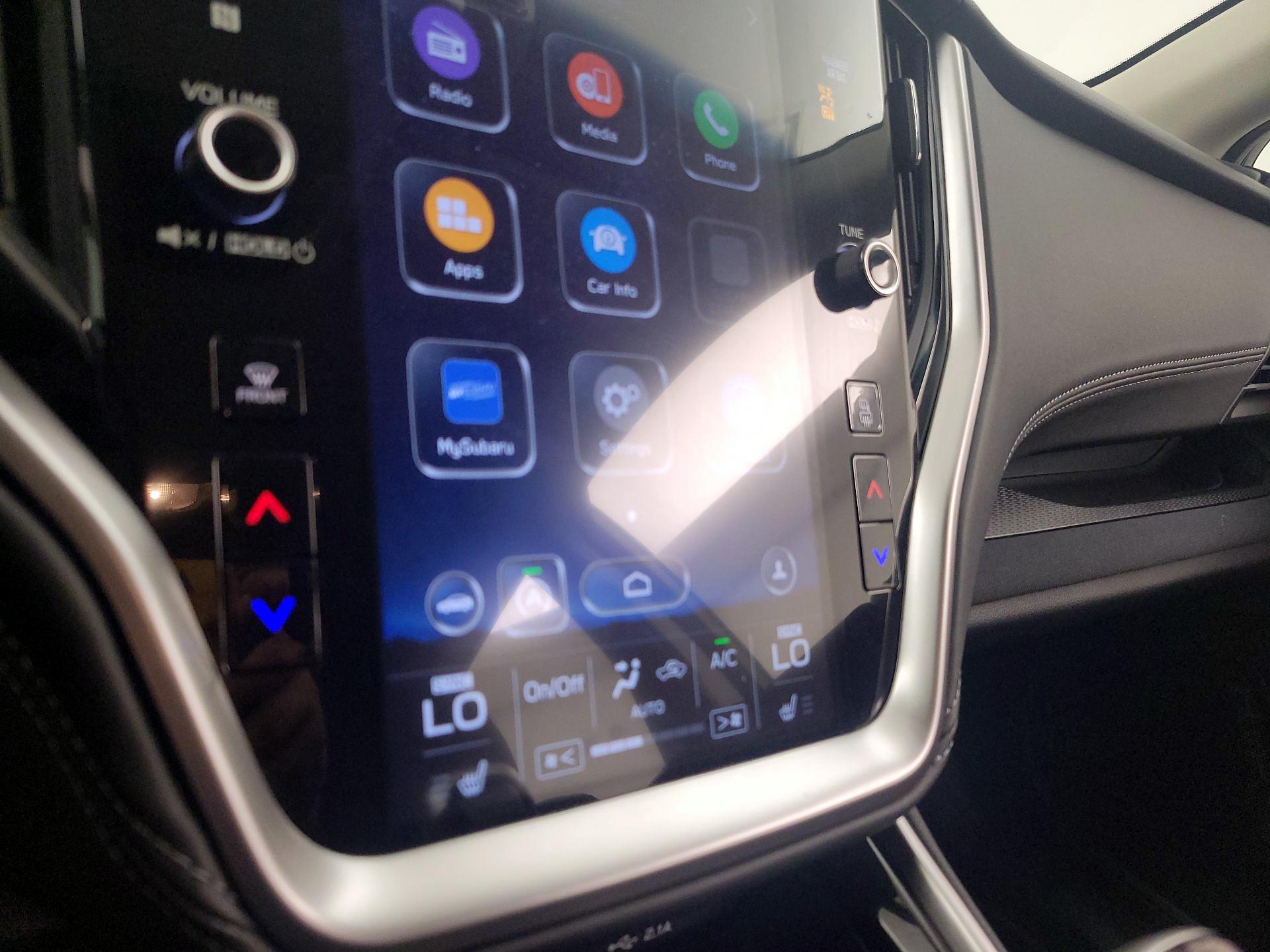 Thumbnail: 2022 Subaru Outback - 16