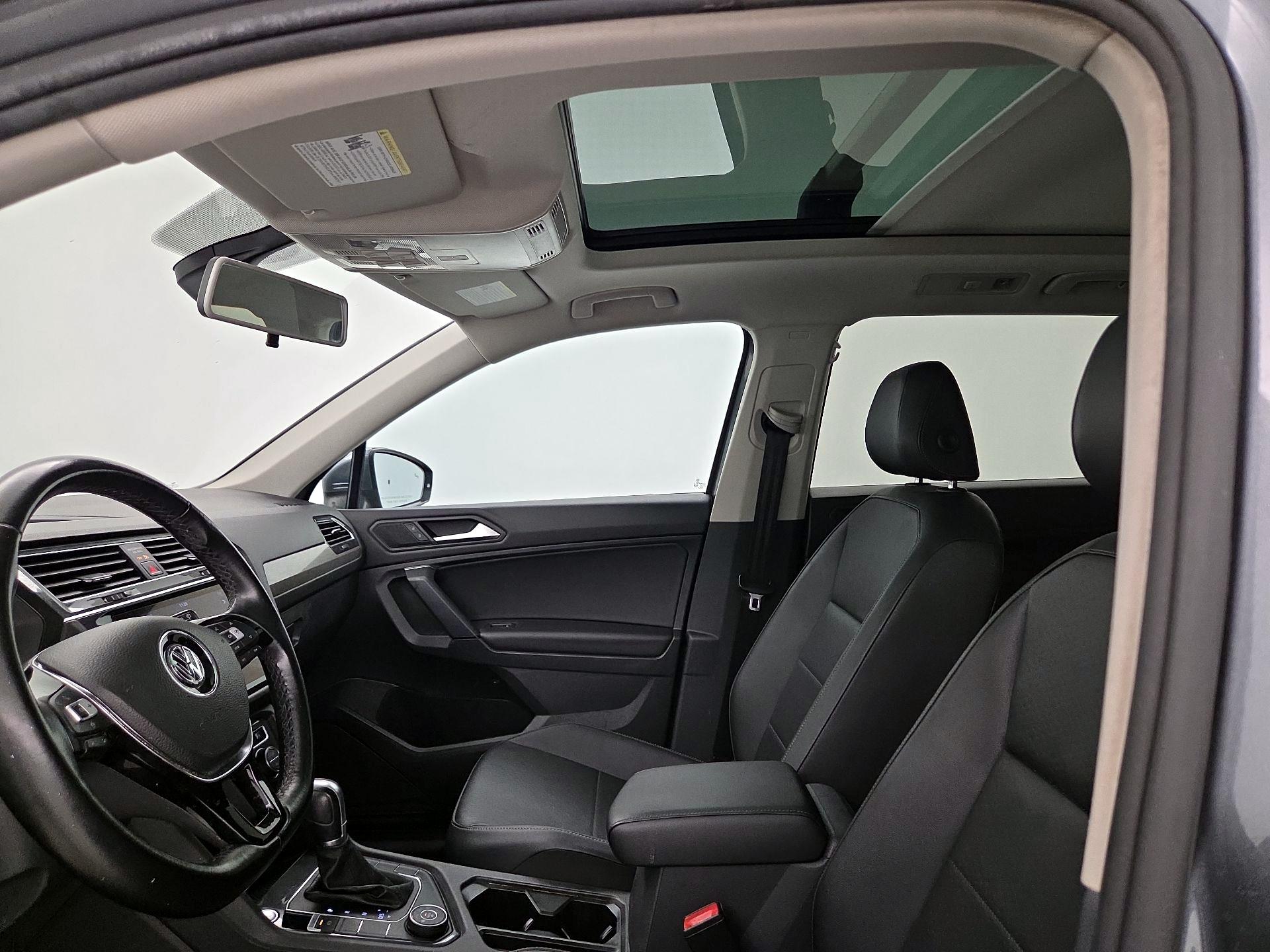 Thumbnail: 2019 Volkswagen Tiguan - 19