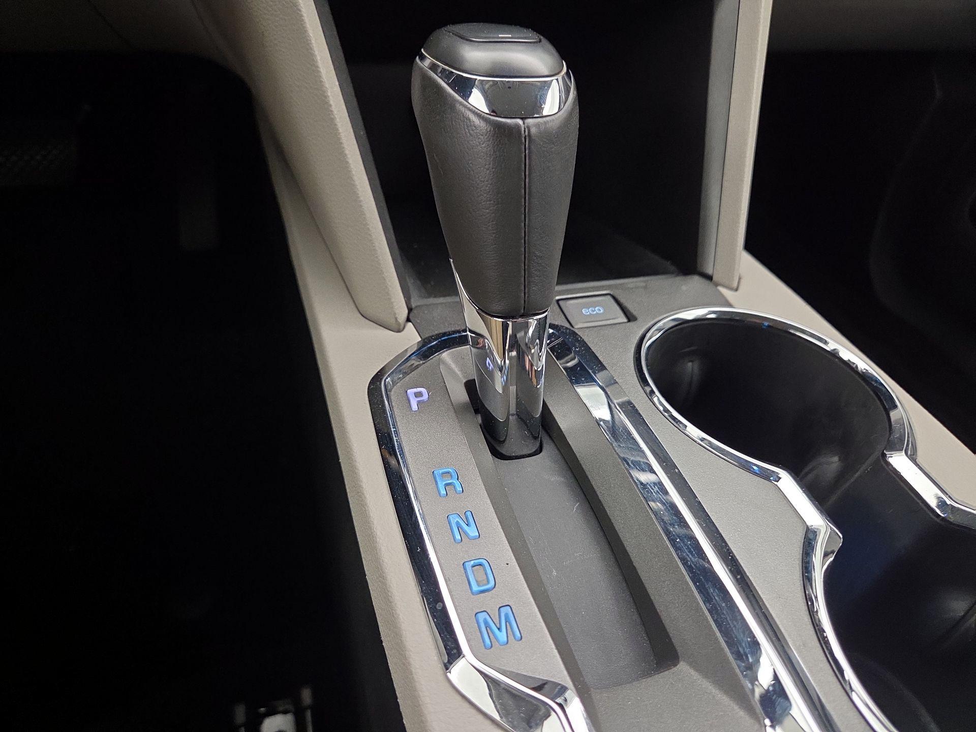 Thumbnail: 2016 Chevrolet Equinox - 18