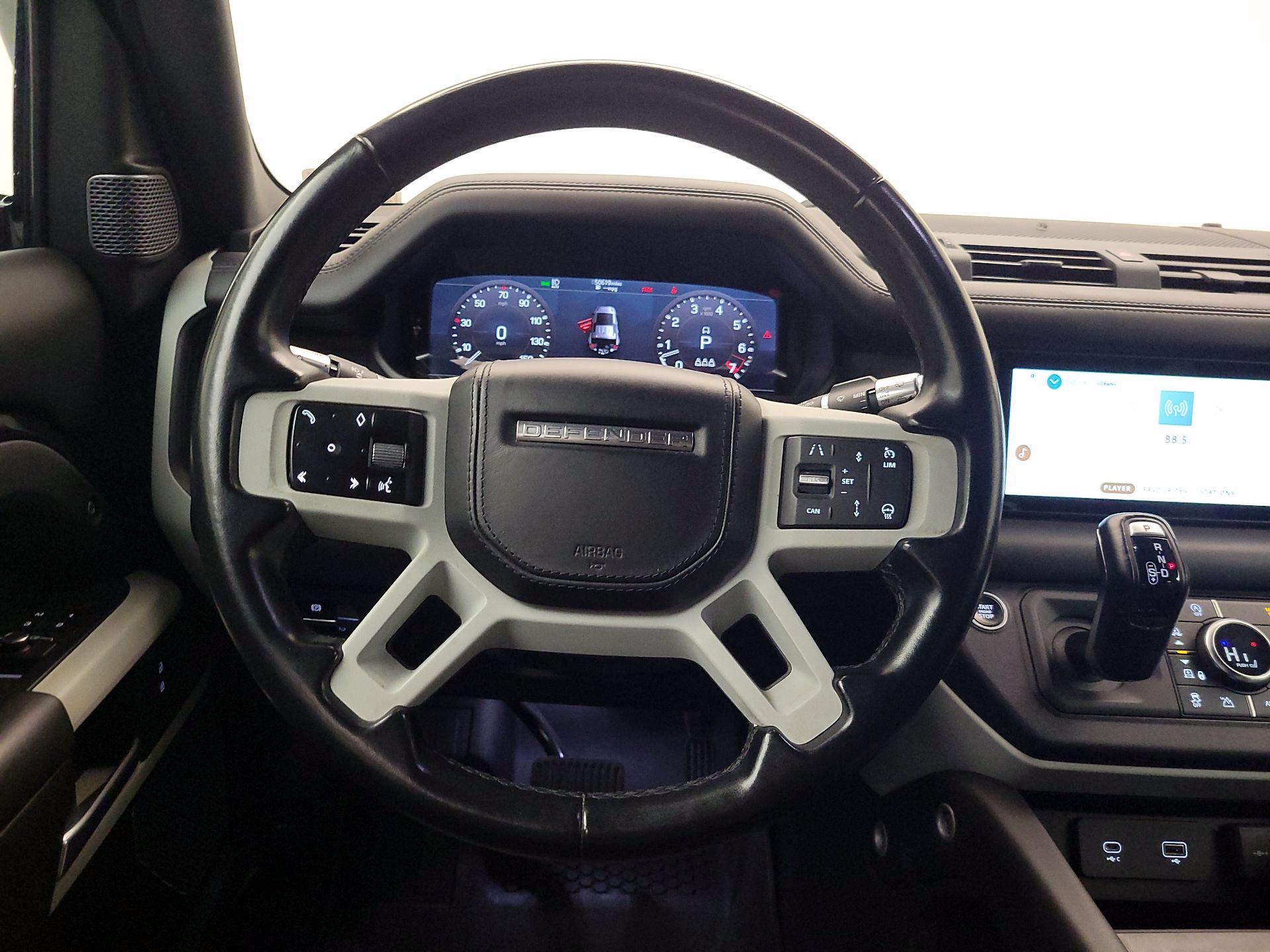 Thumbnail: 2022 Land Rover Defender - 10