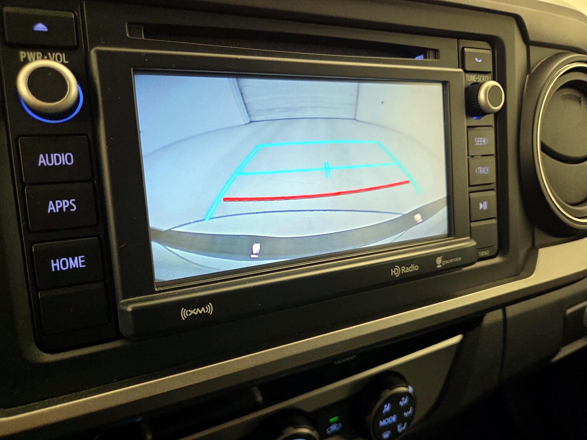 Thumbnail: 2016 Toyota Tacoma - 14