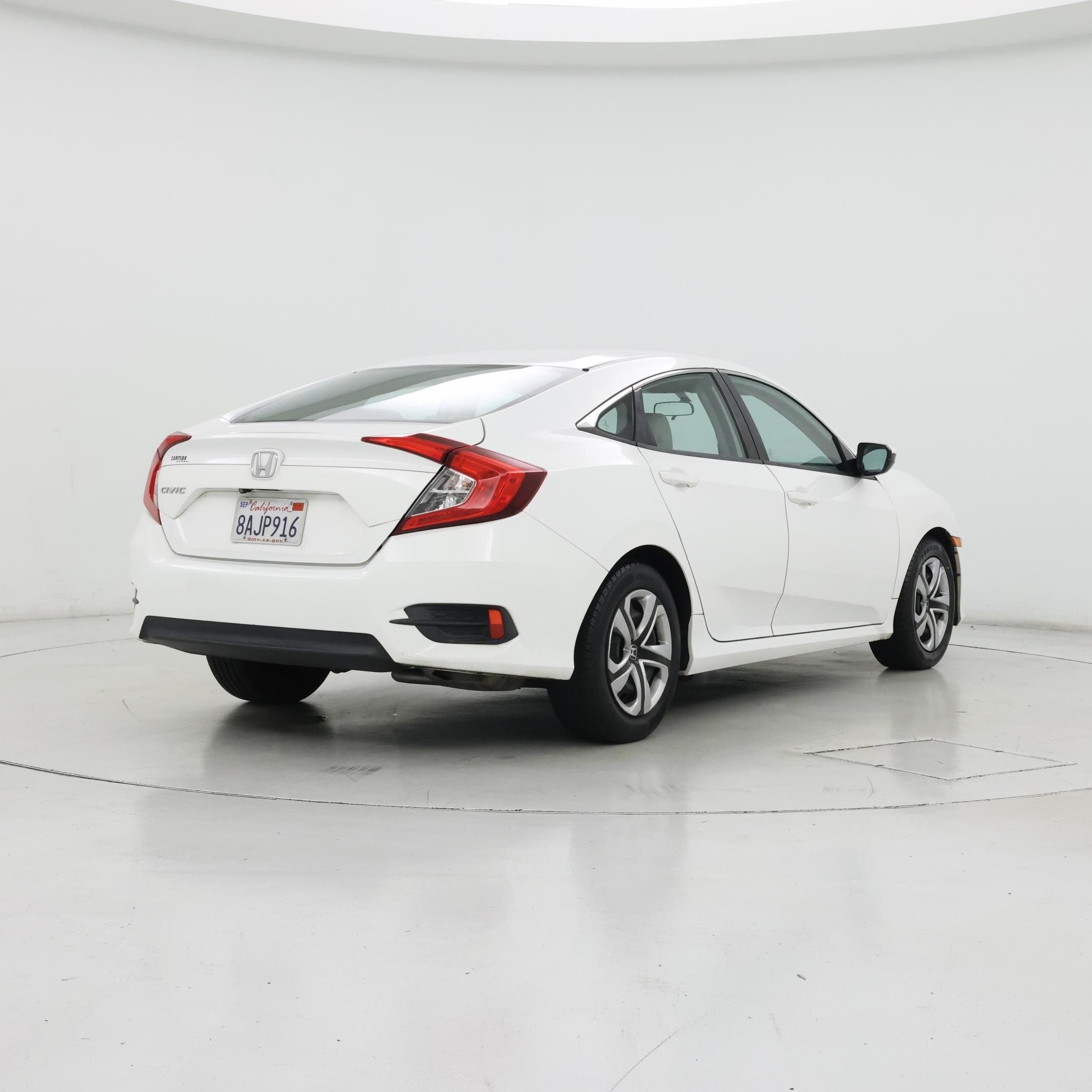 Thumbnail: 2017 Honda Civic - 8