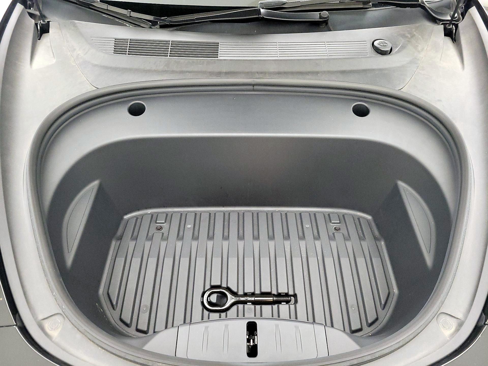 Thumbnail: 2023 Tesla Model 3 - 20