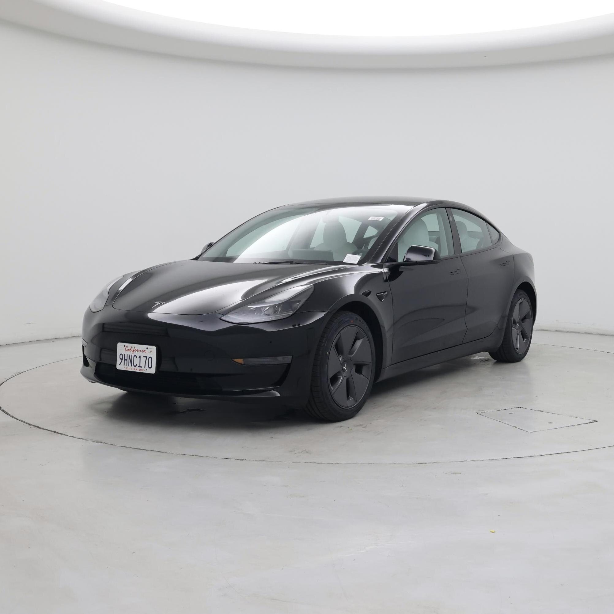 Thumbnail: 2023 Tesla Model 3 - 4