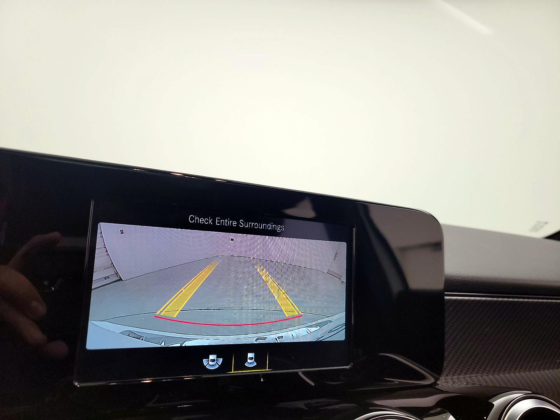 Thumbnail: 2020 Mercedes-Benz GLB - 14