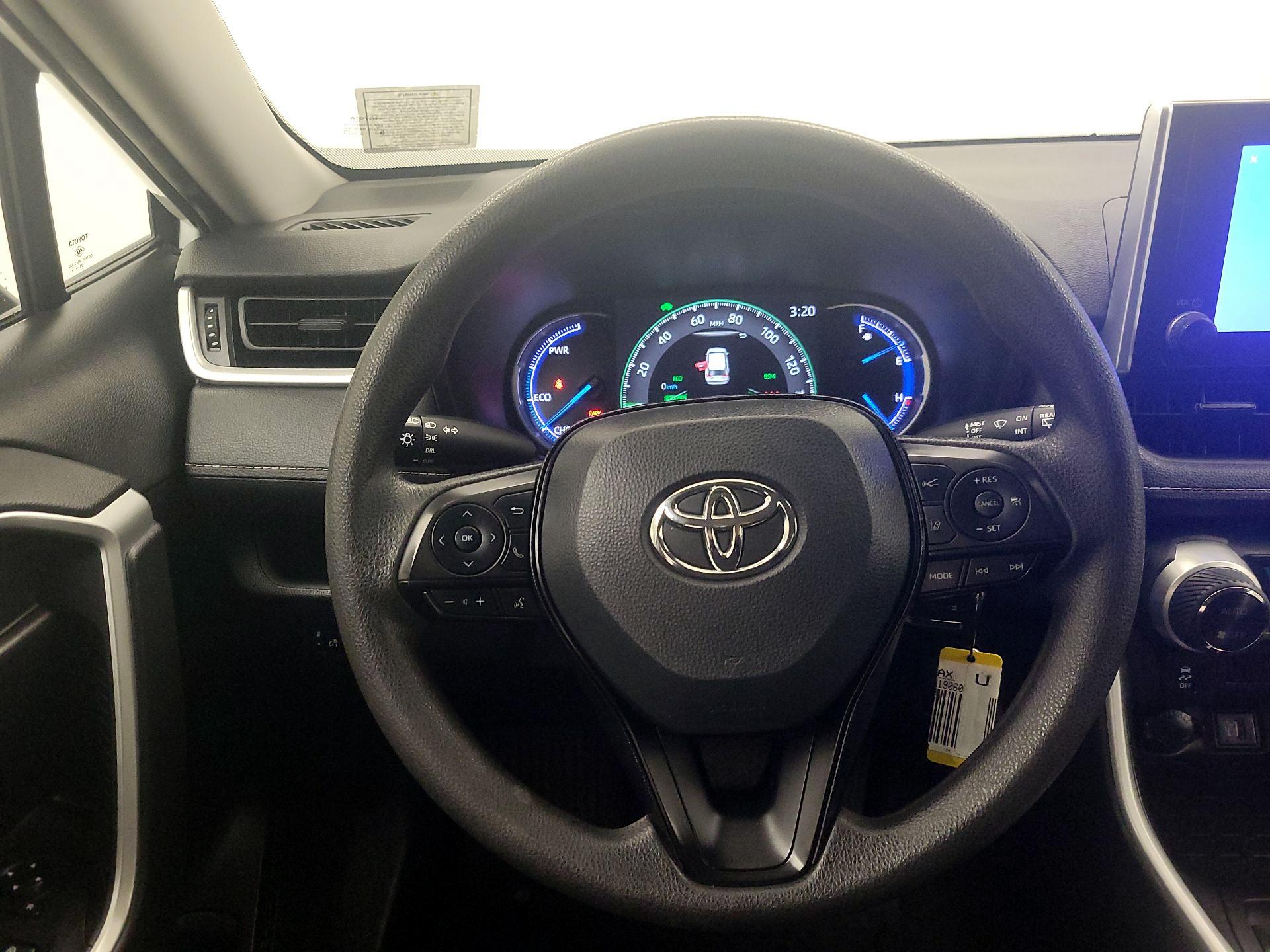 Thumbnail: 2024 Toyota RAV4 - 10