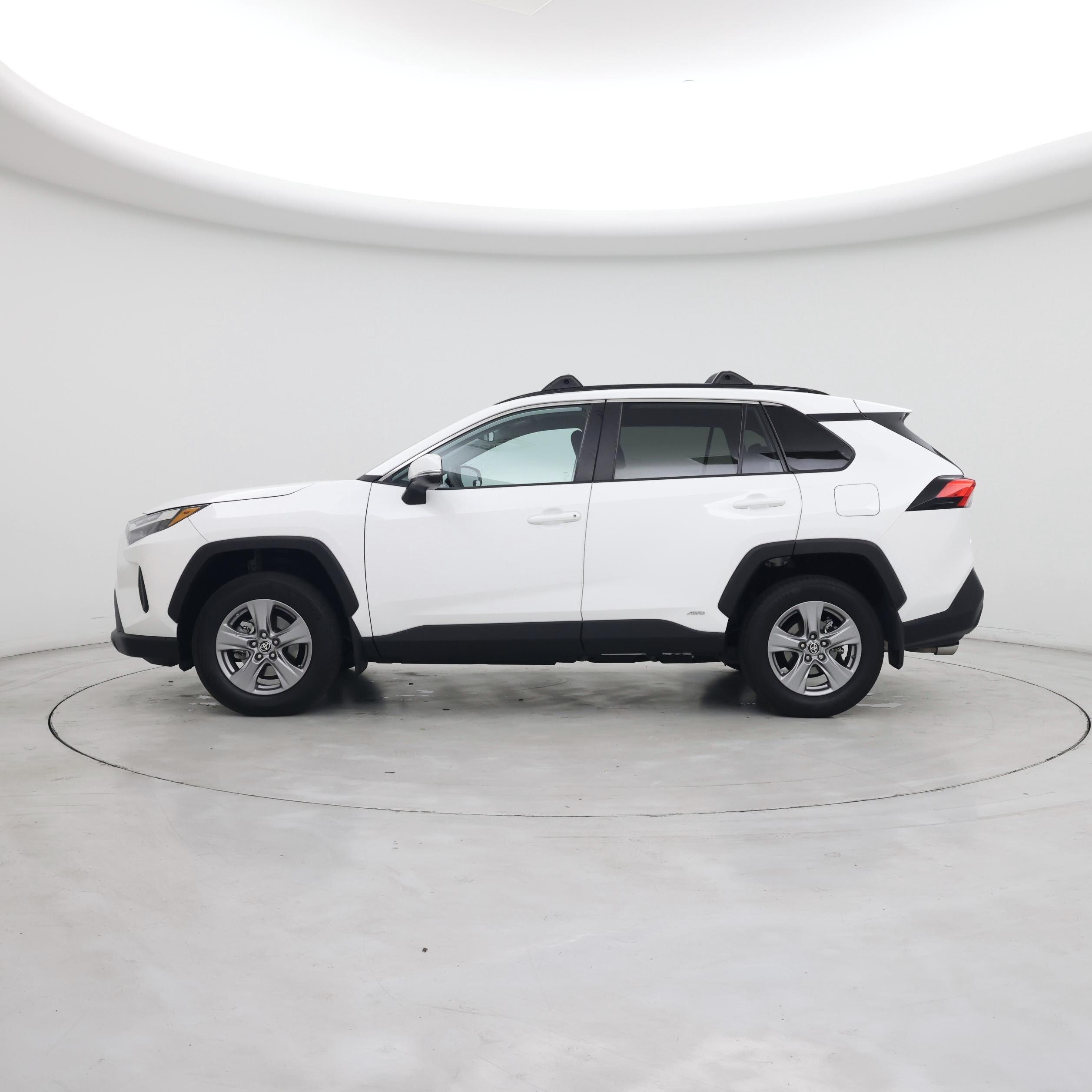 Thumbnail: 2024 Toyota RAV4 - 3