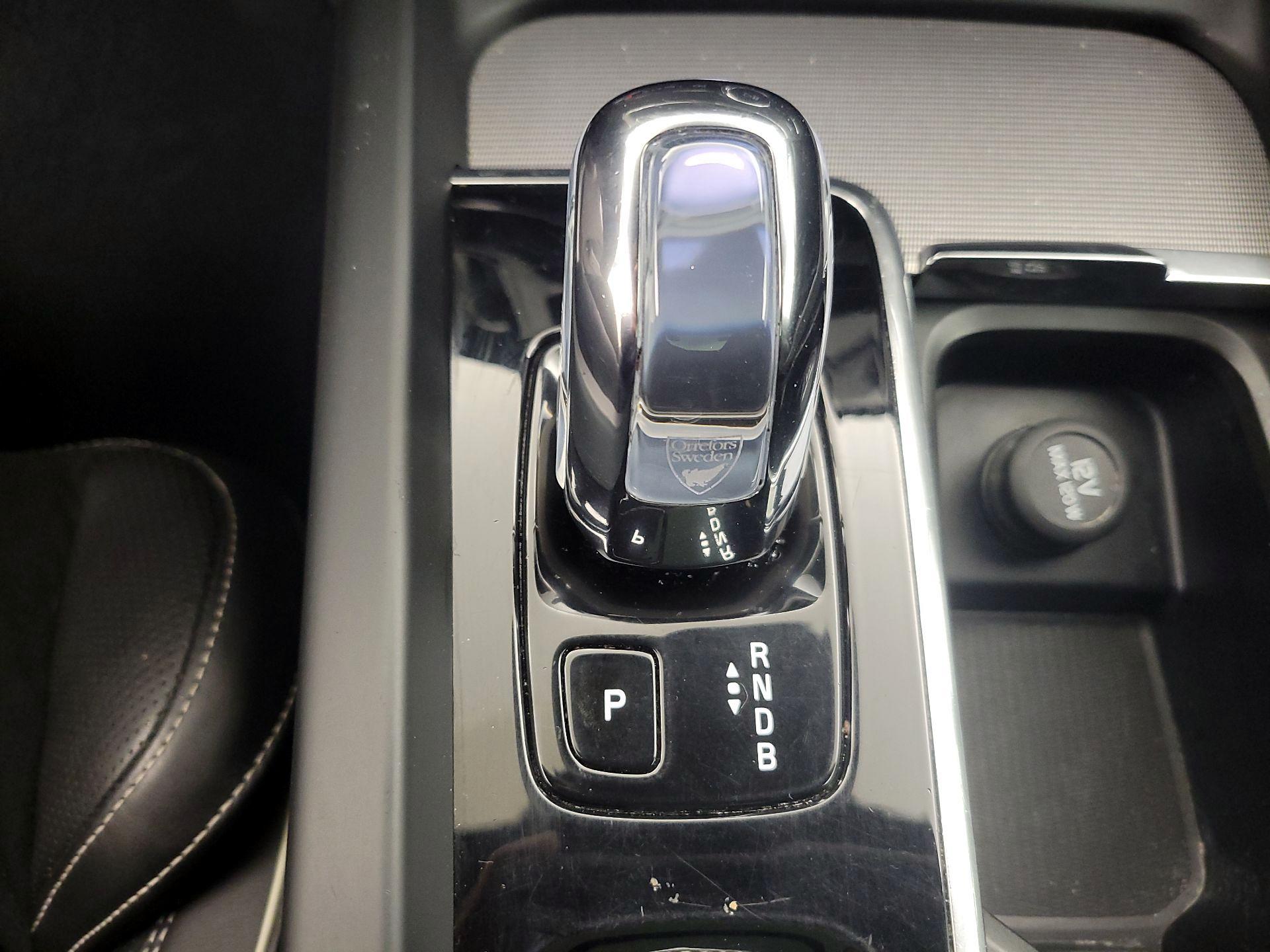 Thumbnail: 2019 Volvo XC60 - 18