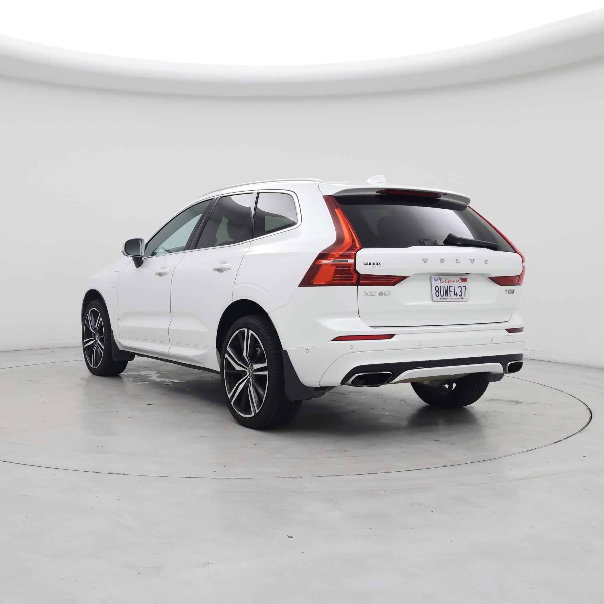 Thumbnail: 2019 Volvo XC60 - 2
