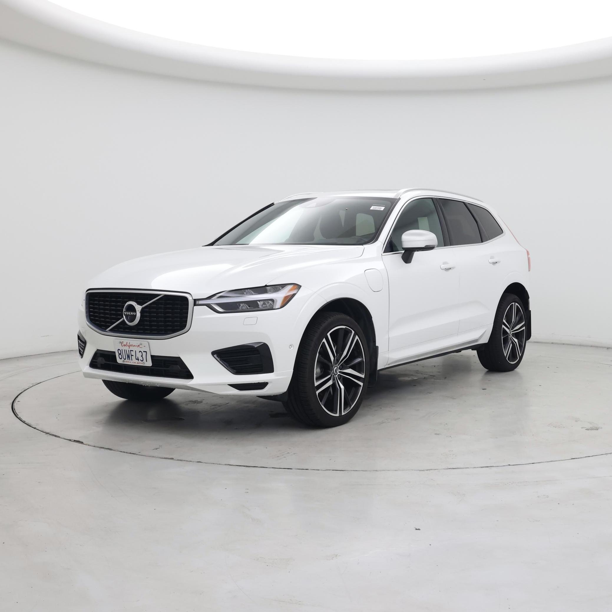 Thumbnail: 2019 Volvo XC60 - 4