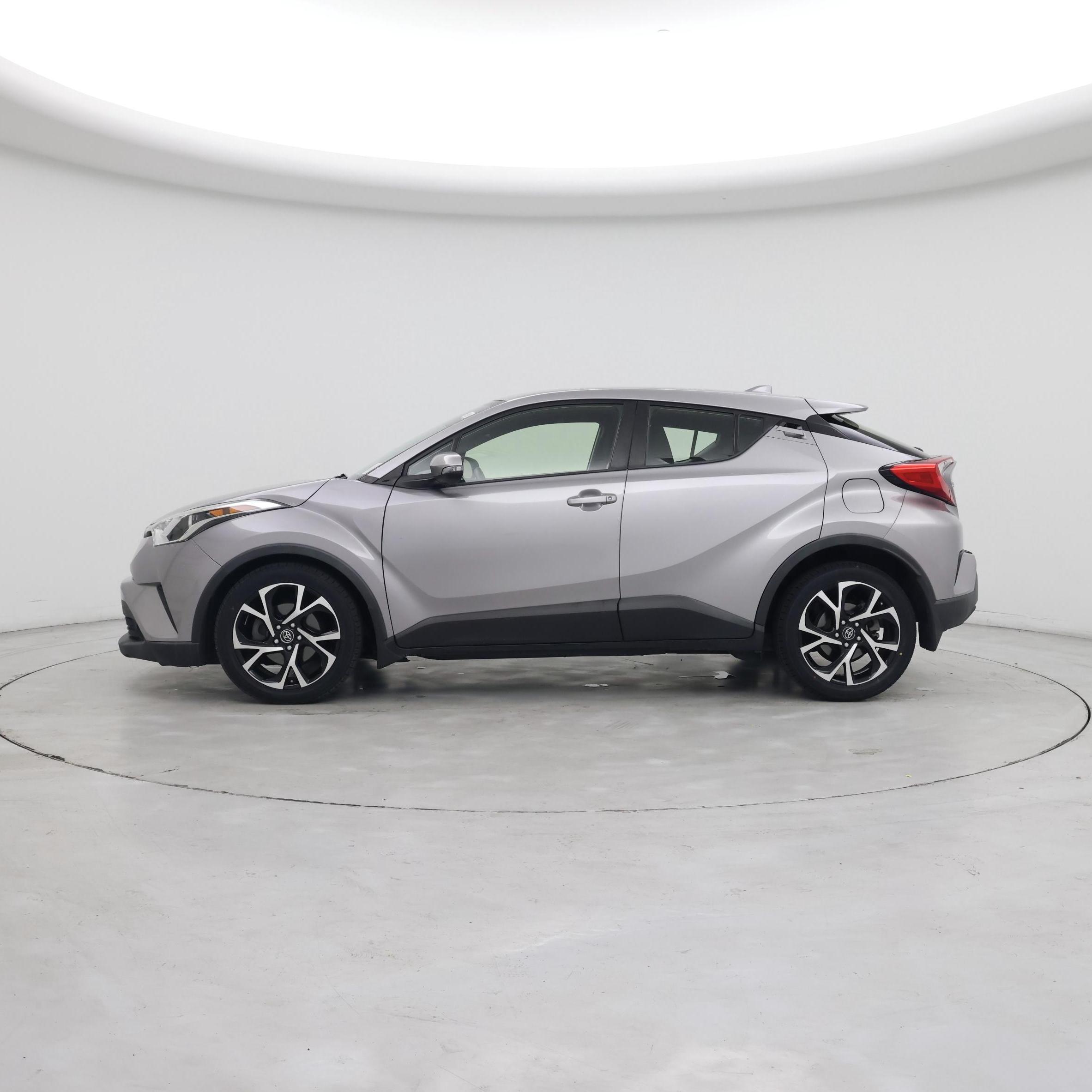 Thumbnail: 2018 Toyota C-HR - 3