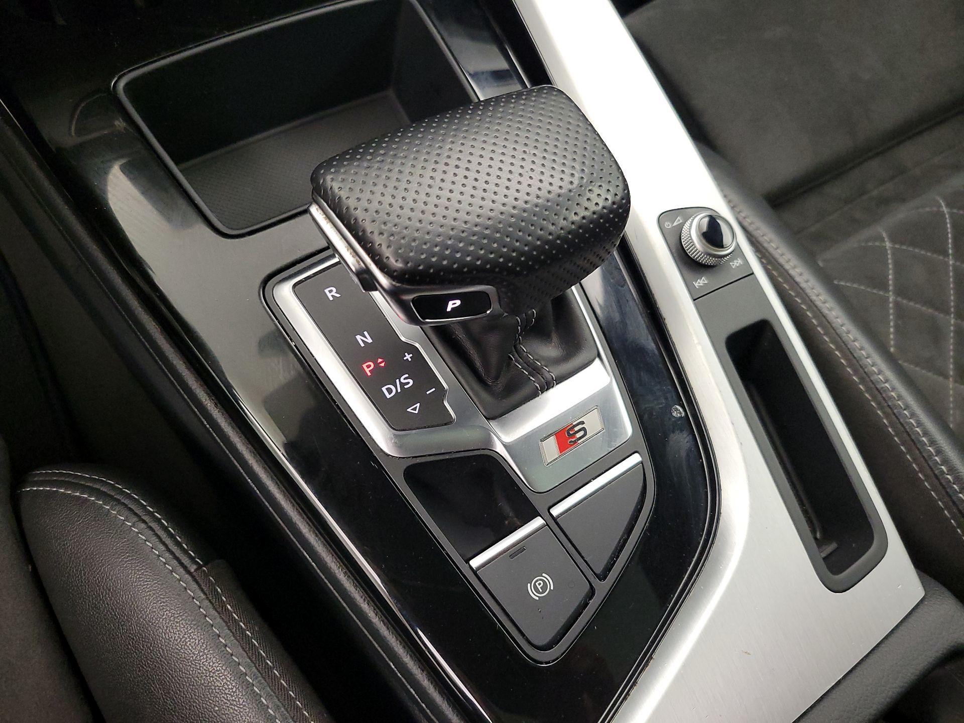 Thumbnail: 2020 Audi S4 - 17