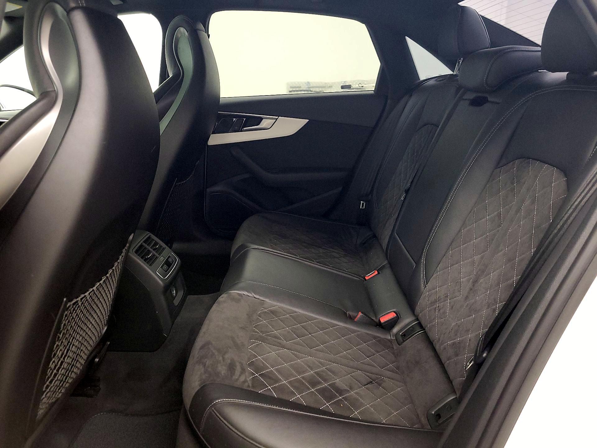 Thumbnail: 2020 Audi S4 - 20