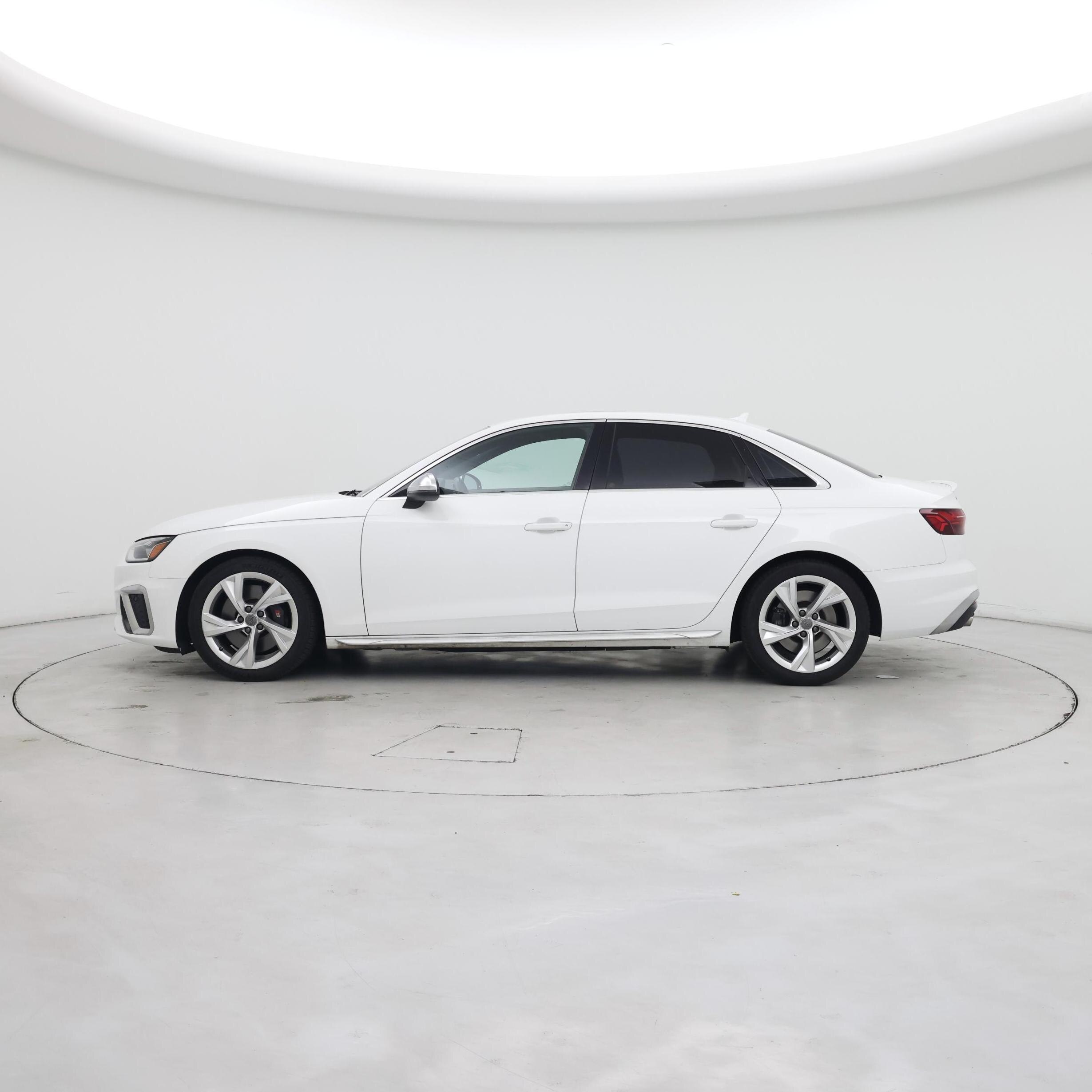 Thumbnail: 2020 Audi S4 - 3