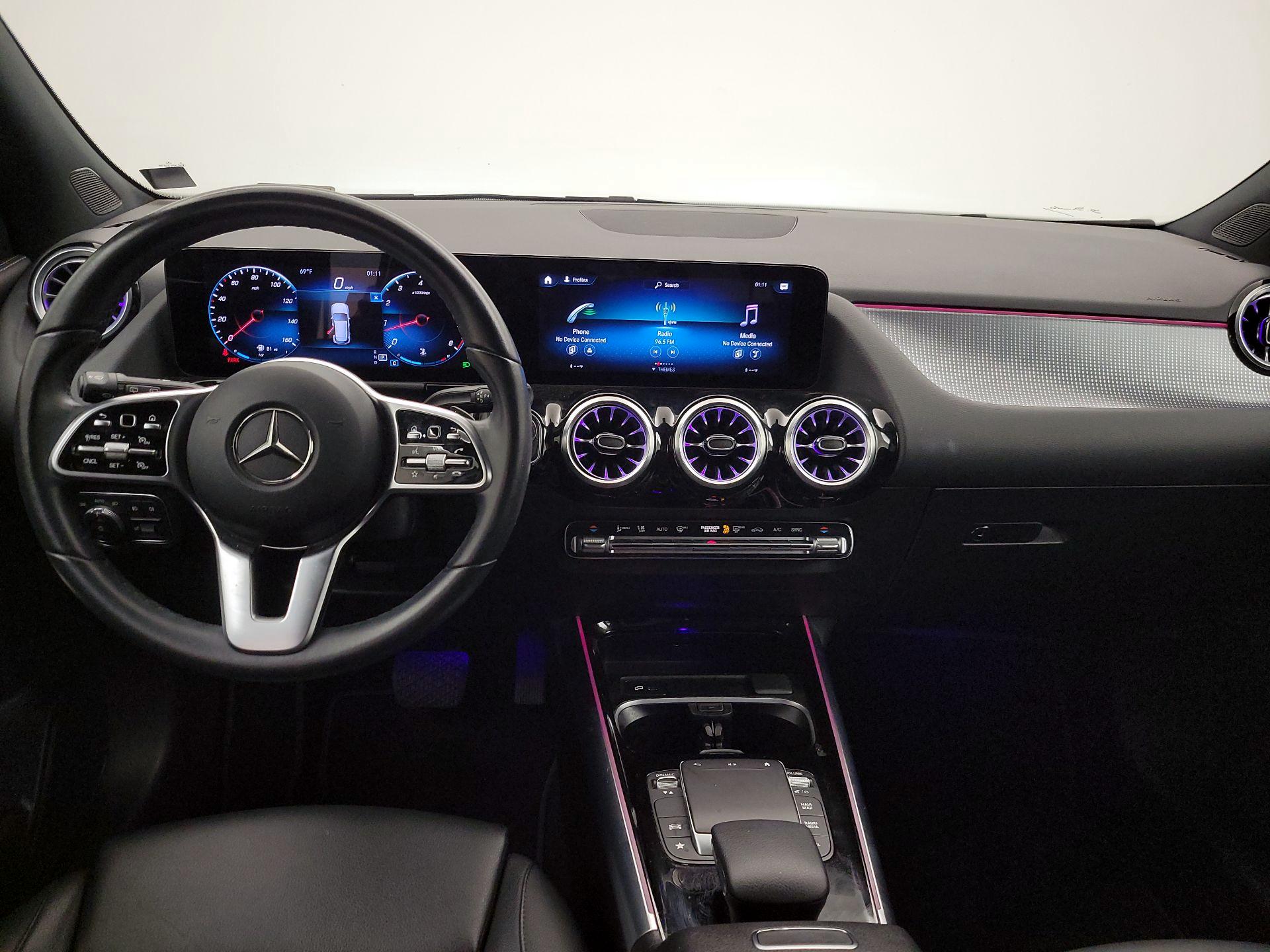 Thumbnail: 2022 Mercedes-Benz GLA - 9