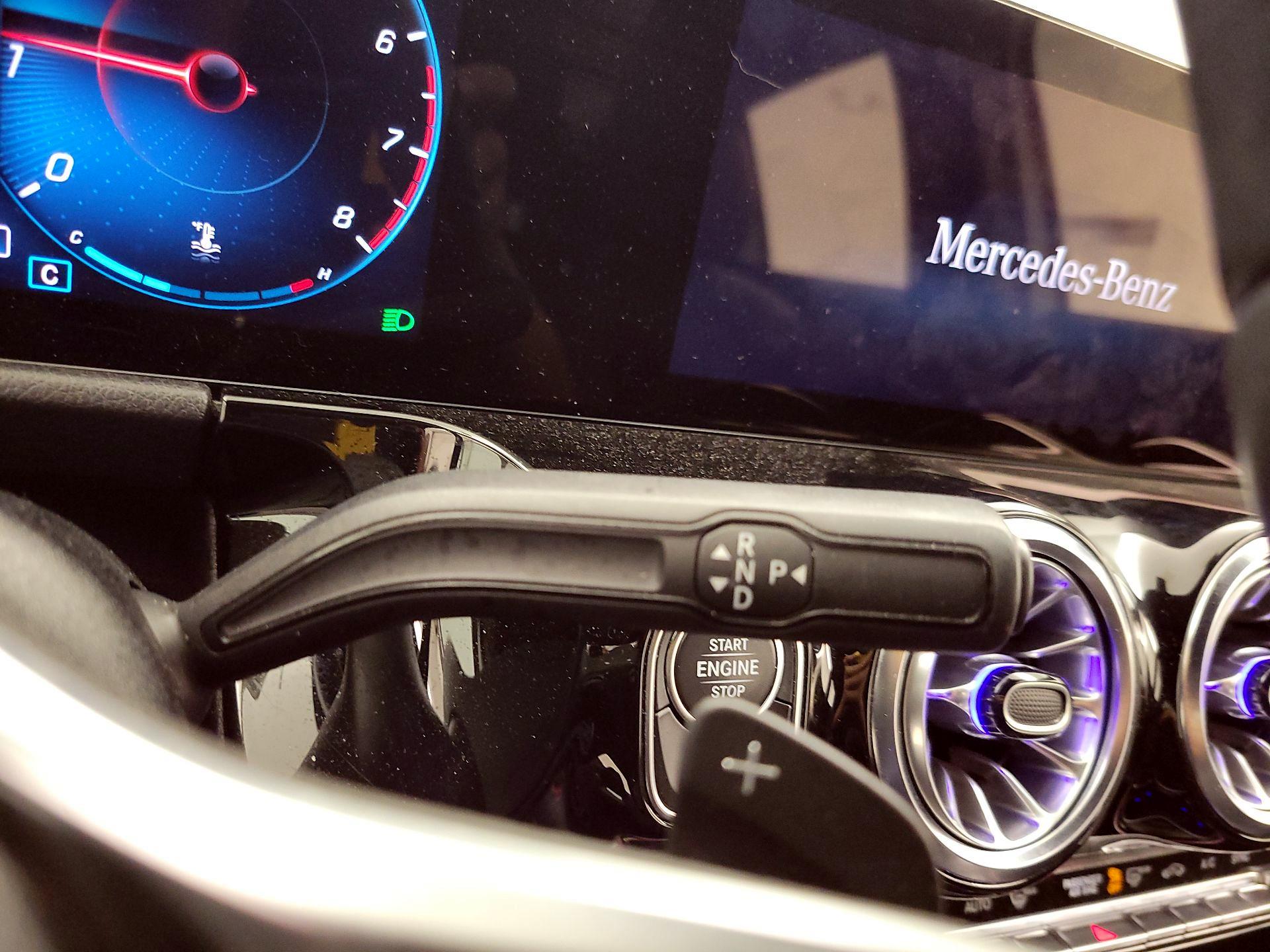 Thumbnail: 2022 Mercedes-Benz GLA - 17