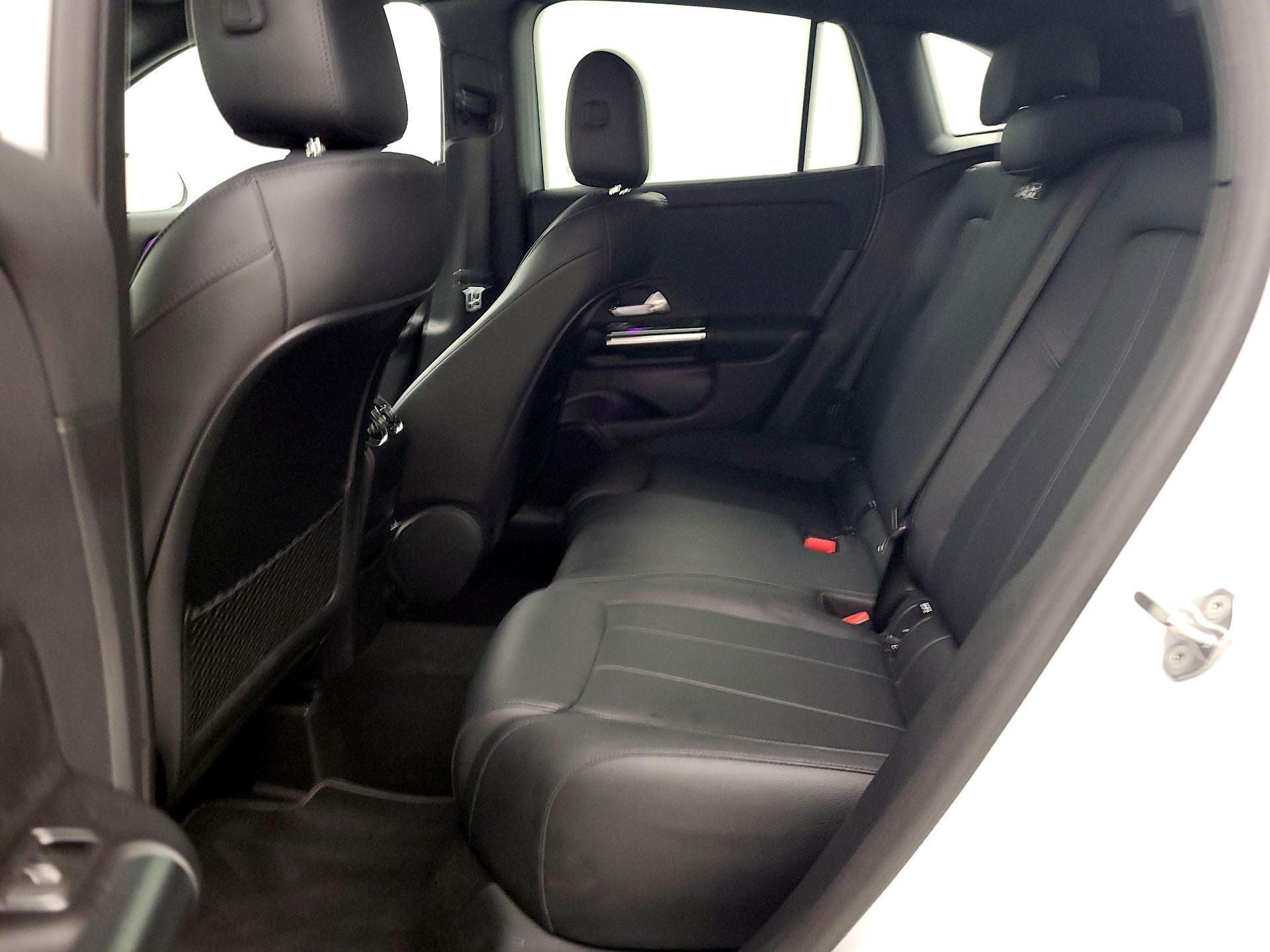 Thumbnail: 2022 Mercedes-Benz GLA - 19