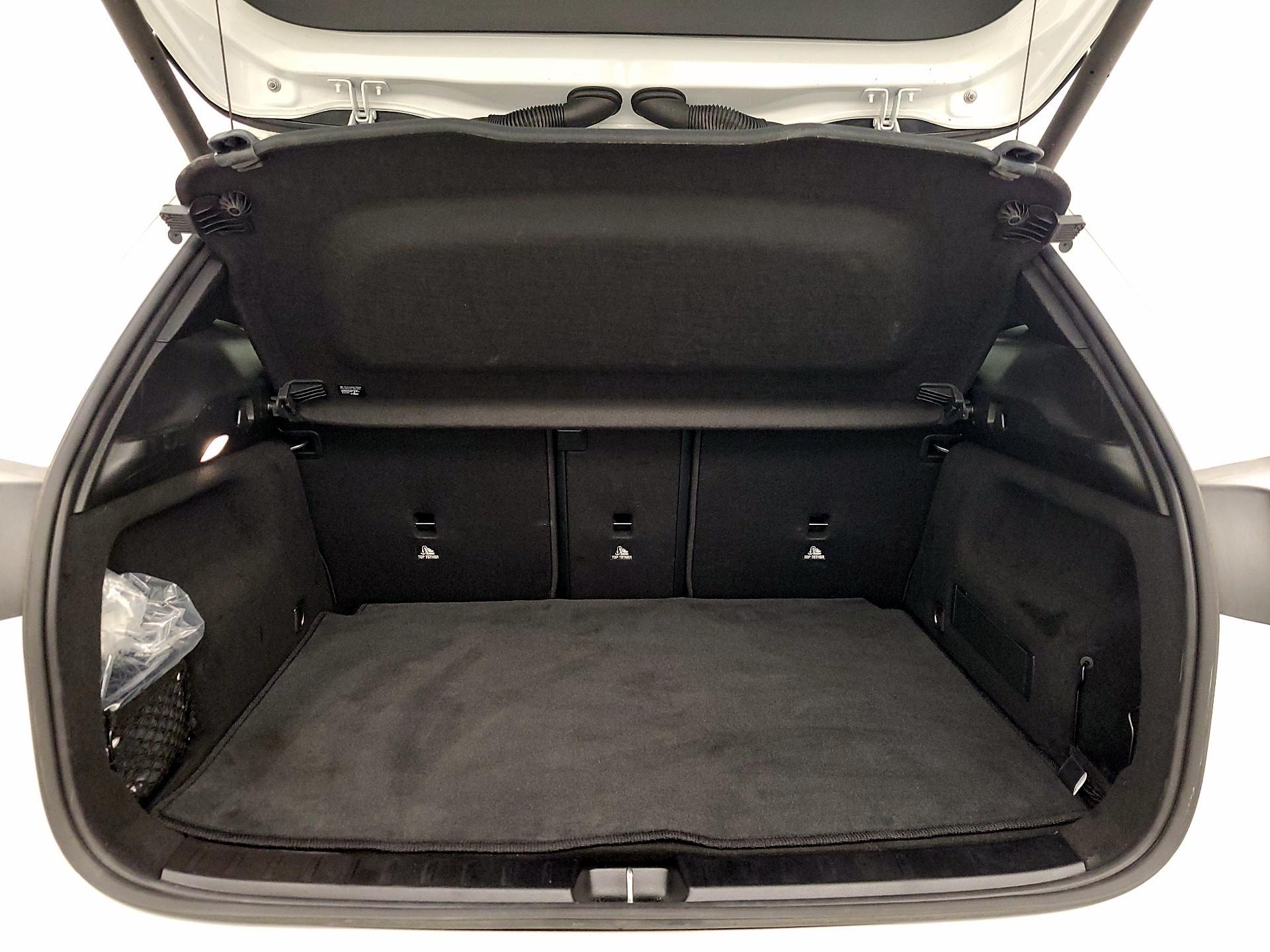 Thumbnail: 2022 Mercedes-Benz GLA - 20