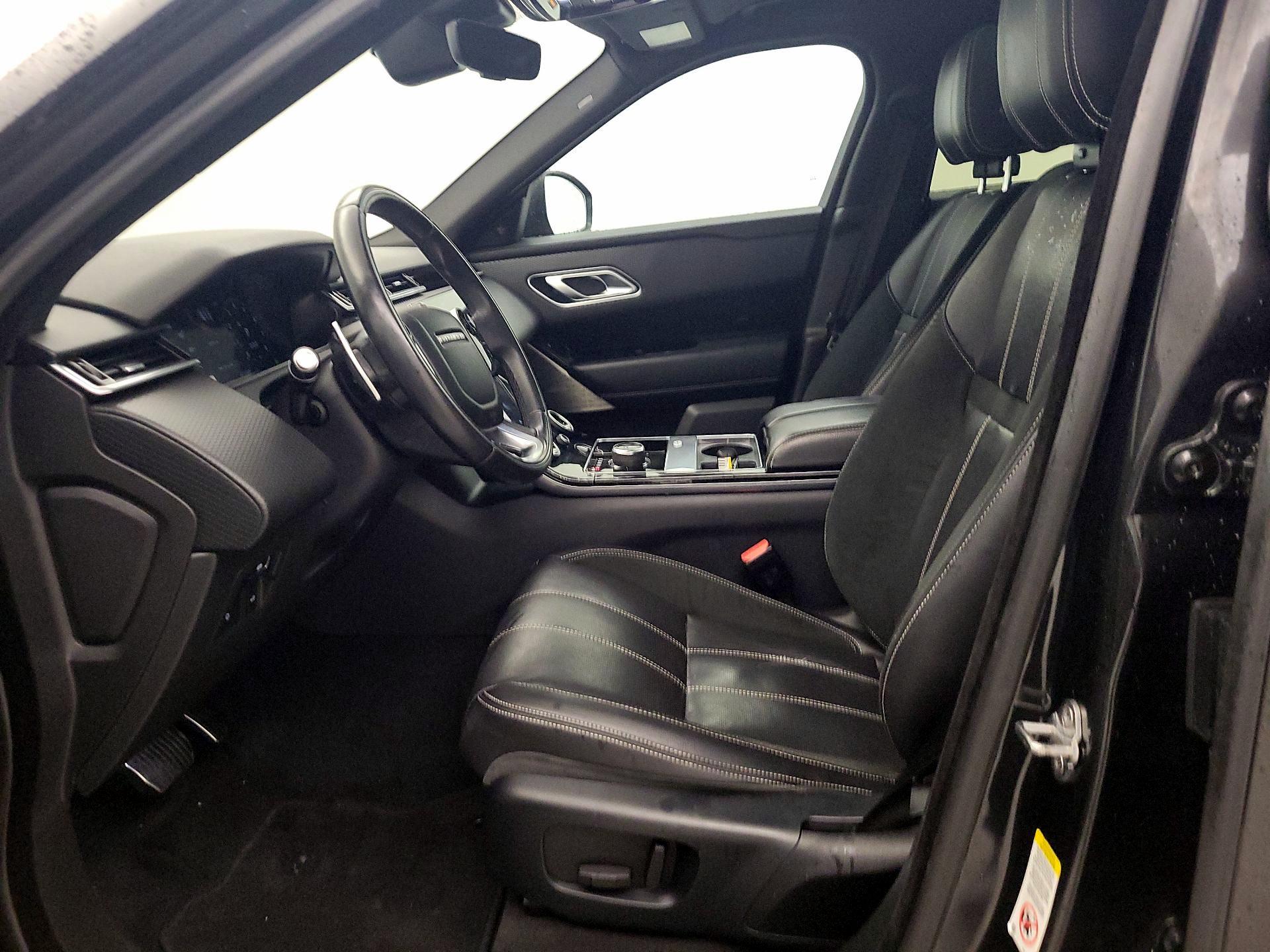 Thumbnail: 2019 Land Rover Range Rover Velar - 11