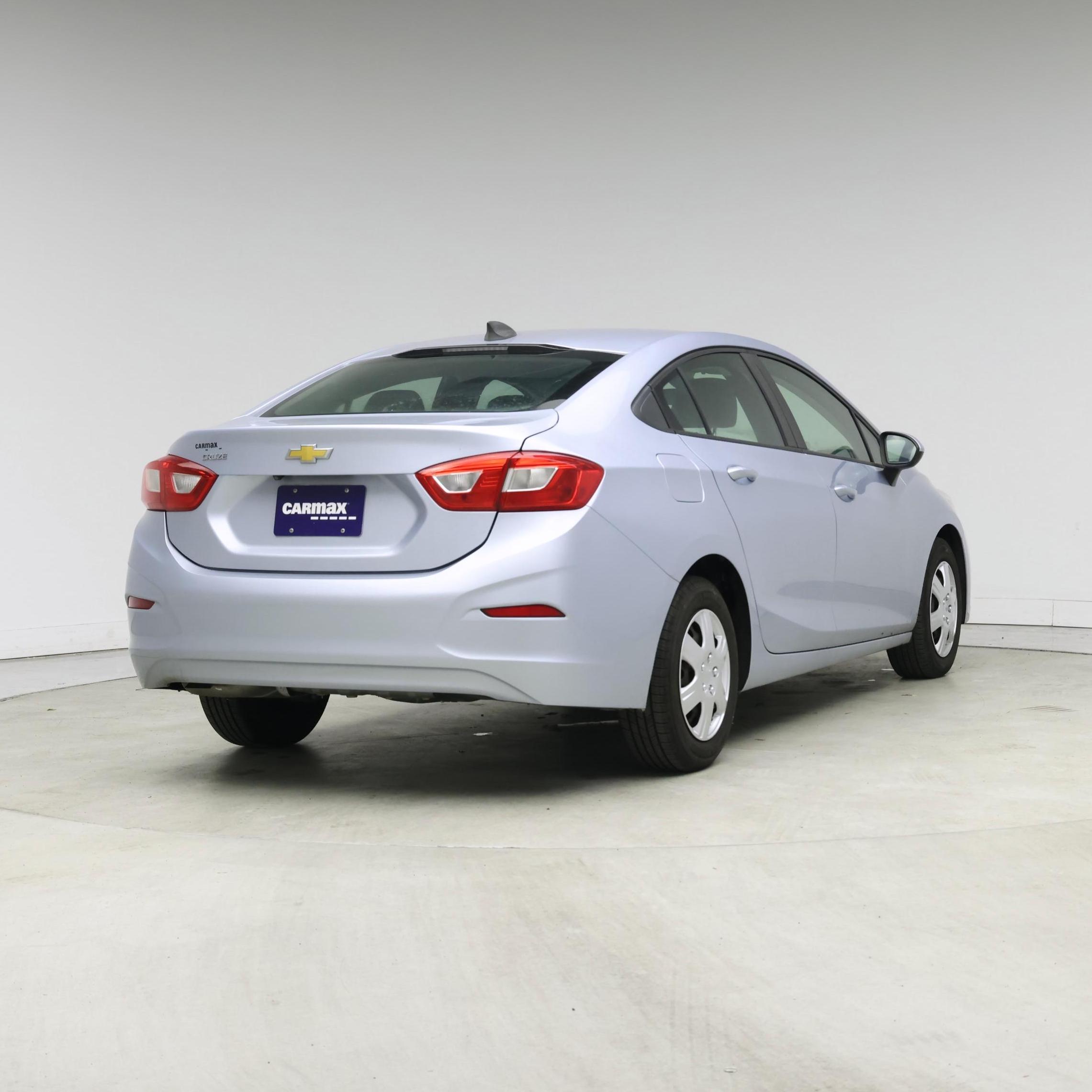 Thumbnail: 2017 Chevrolet Cruze - 8