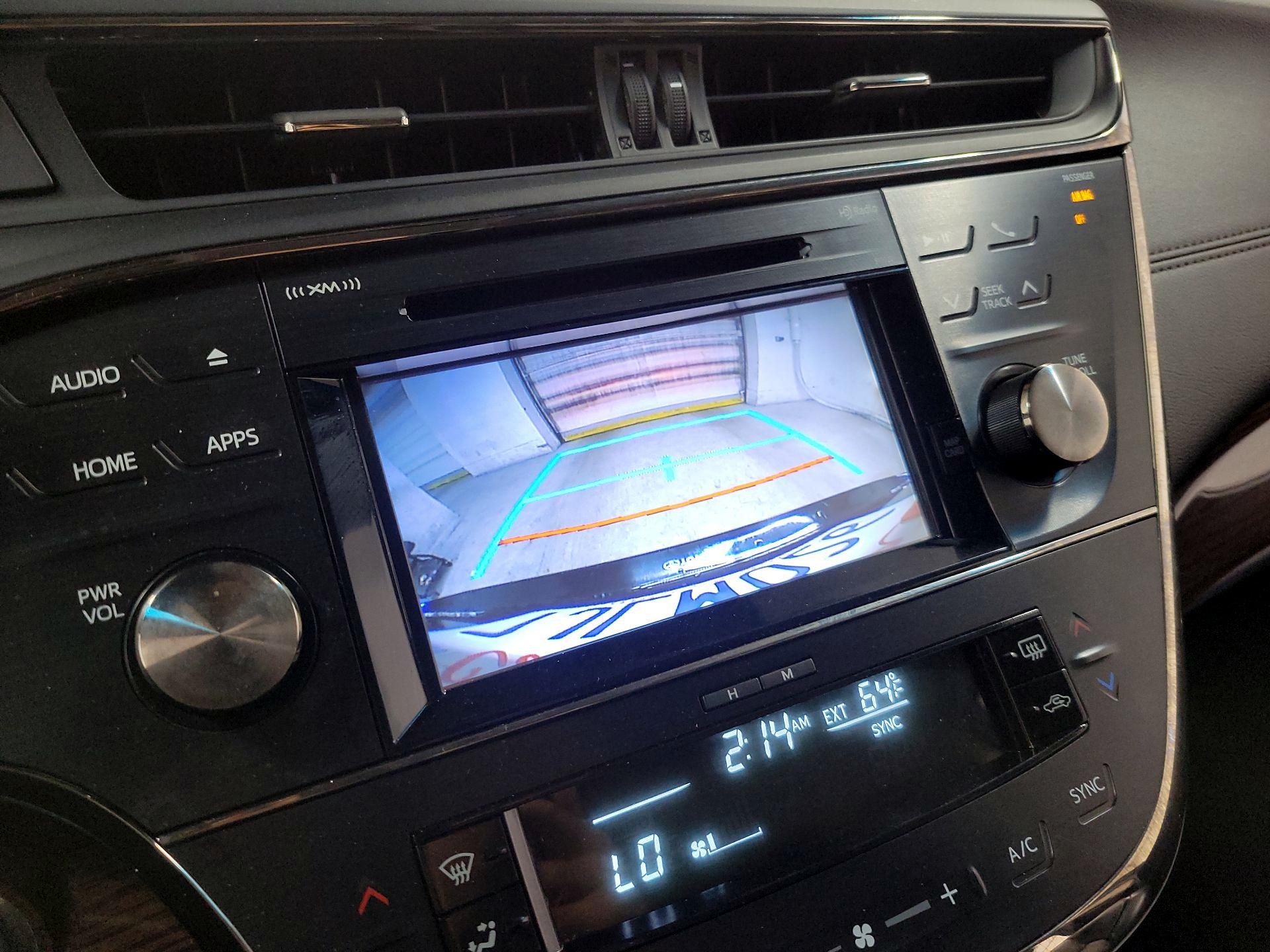 Thumbnail: 2015 Toyota Avalon - 13