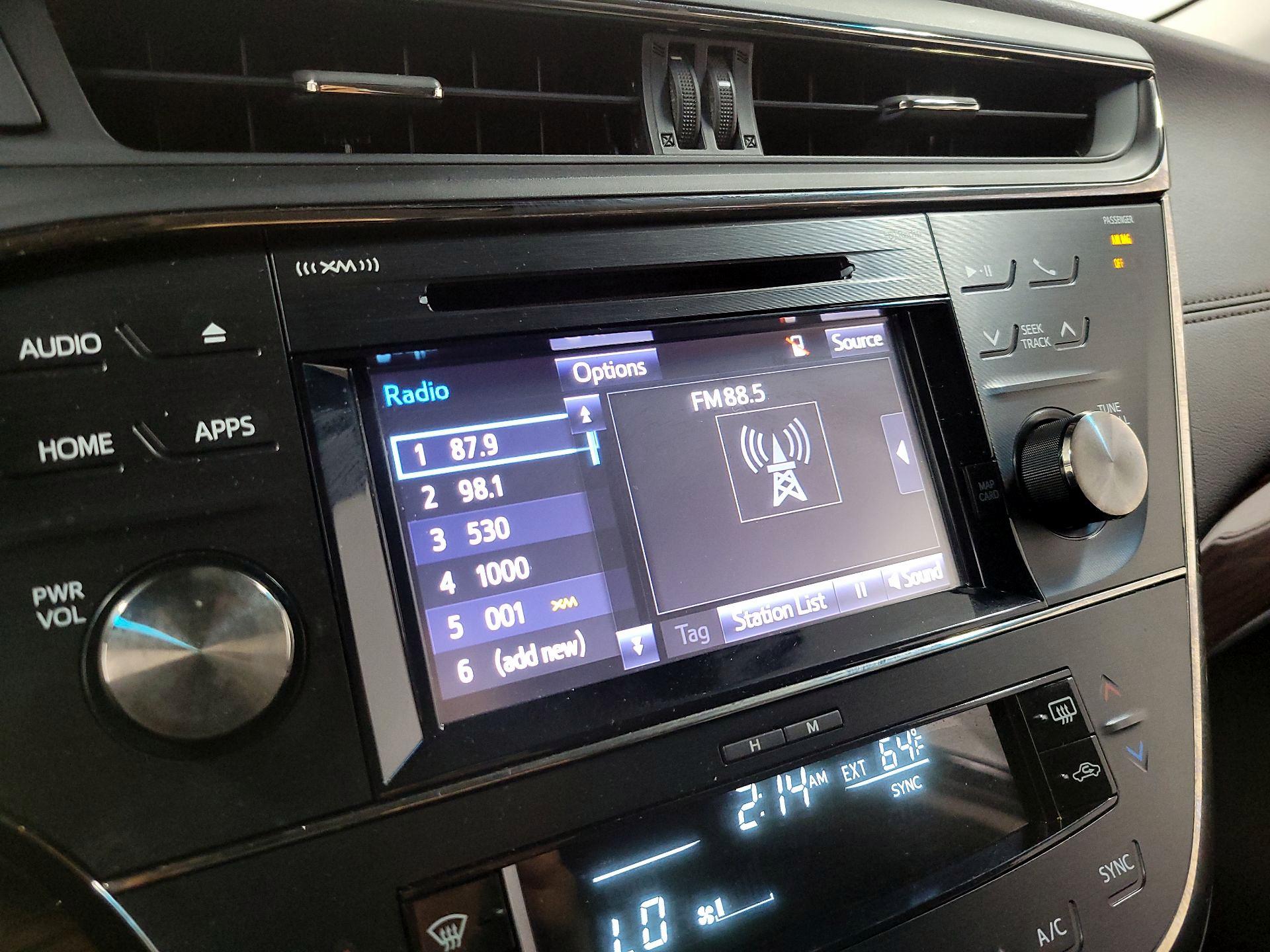 Thumbnail: 2015 Toyota Avalon - 14