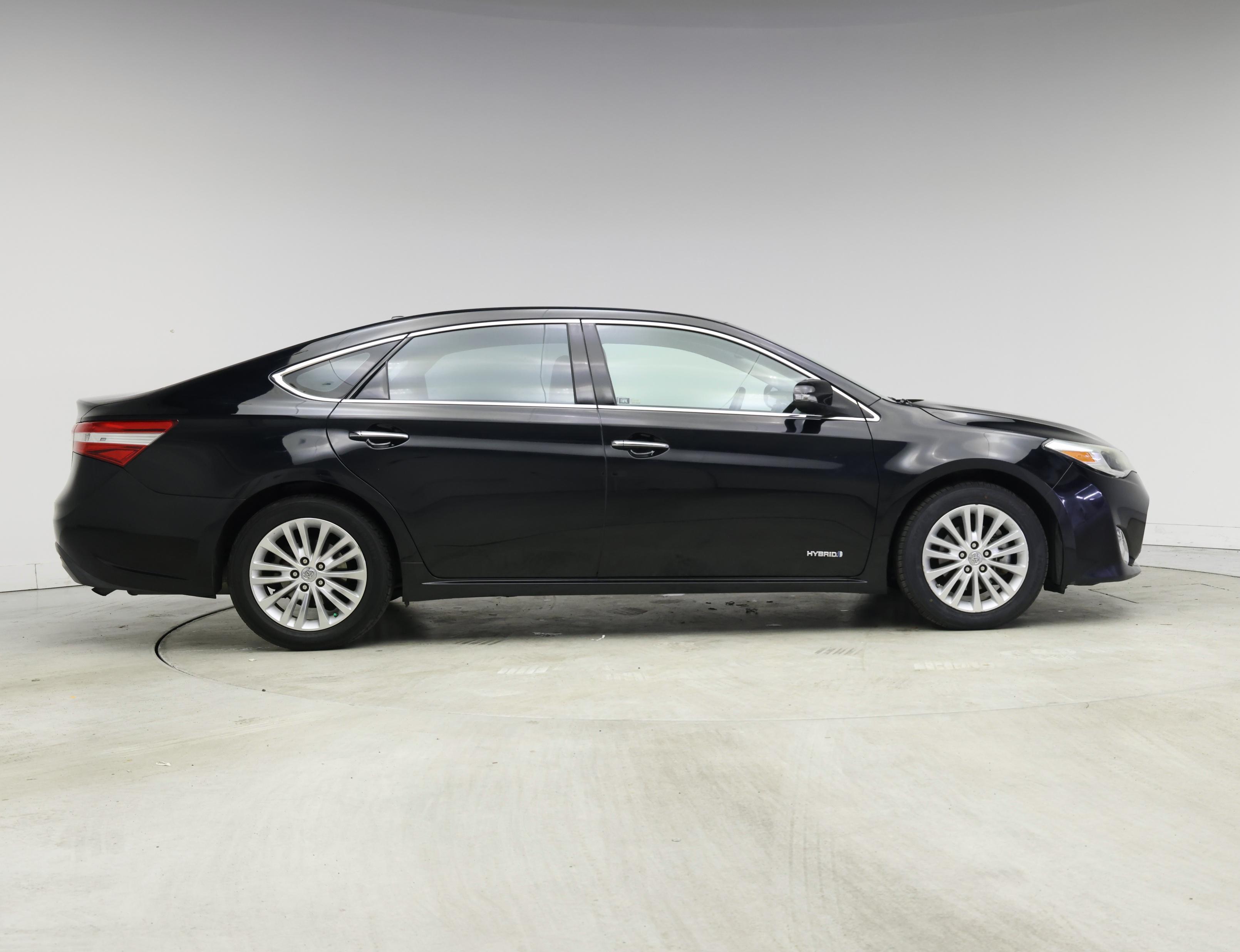 Thumbnail: 2015 Toyota Avalon - 7