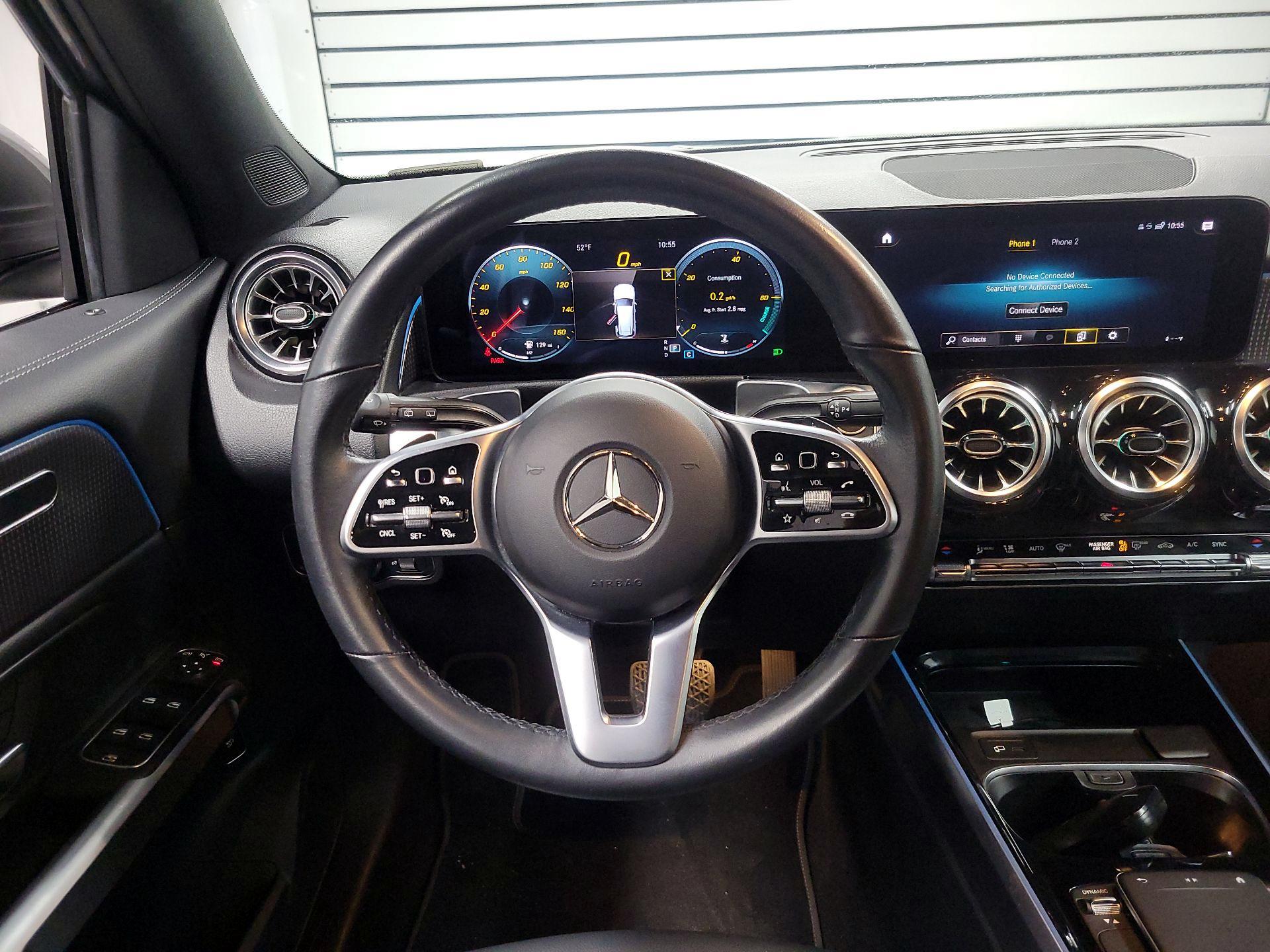 Thumbnail: 2022 Mercedes-Benz GLB - 10