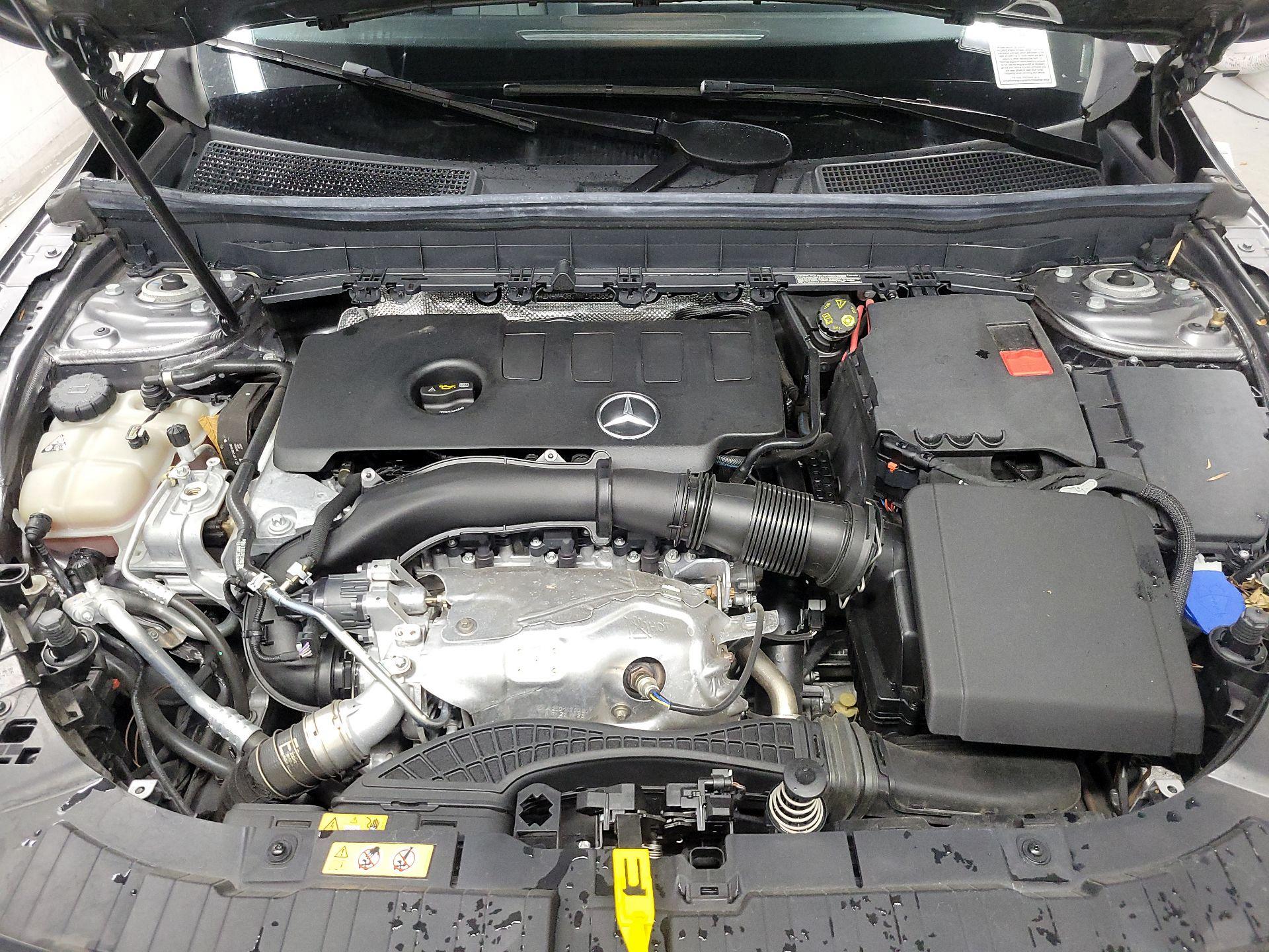 Thumbnail: 2022 Mercedes-Benz GLB - 20