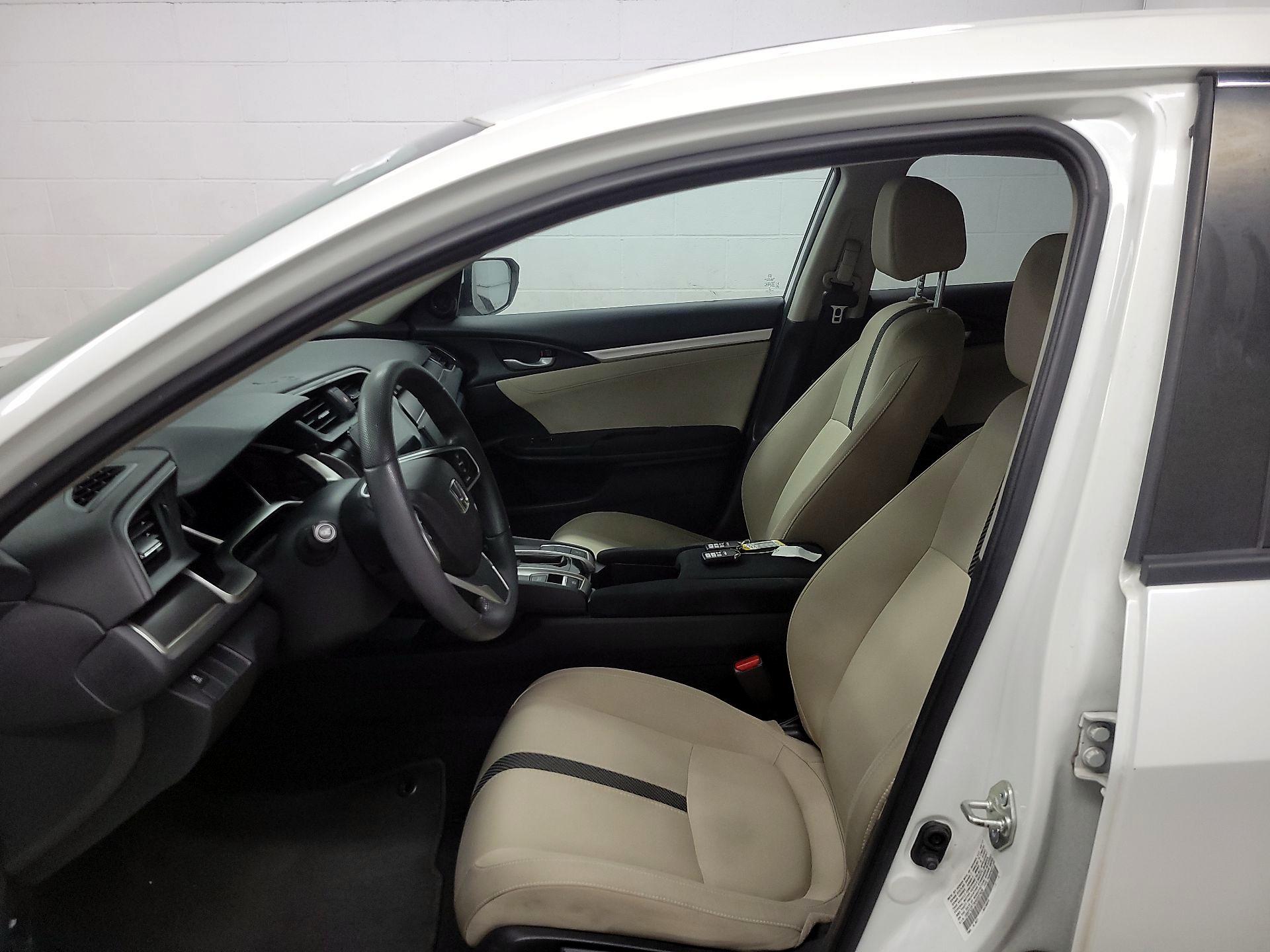 Thumbnail: 2017 Honda Civic - 11