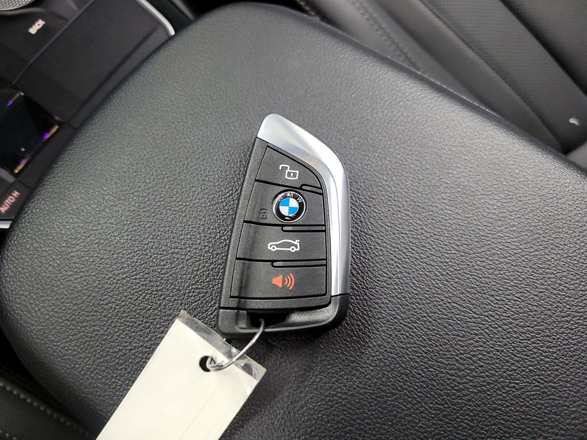 Thumbnail: 2022 BMW X3 - 20