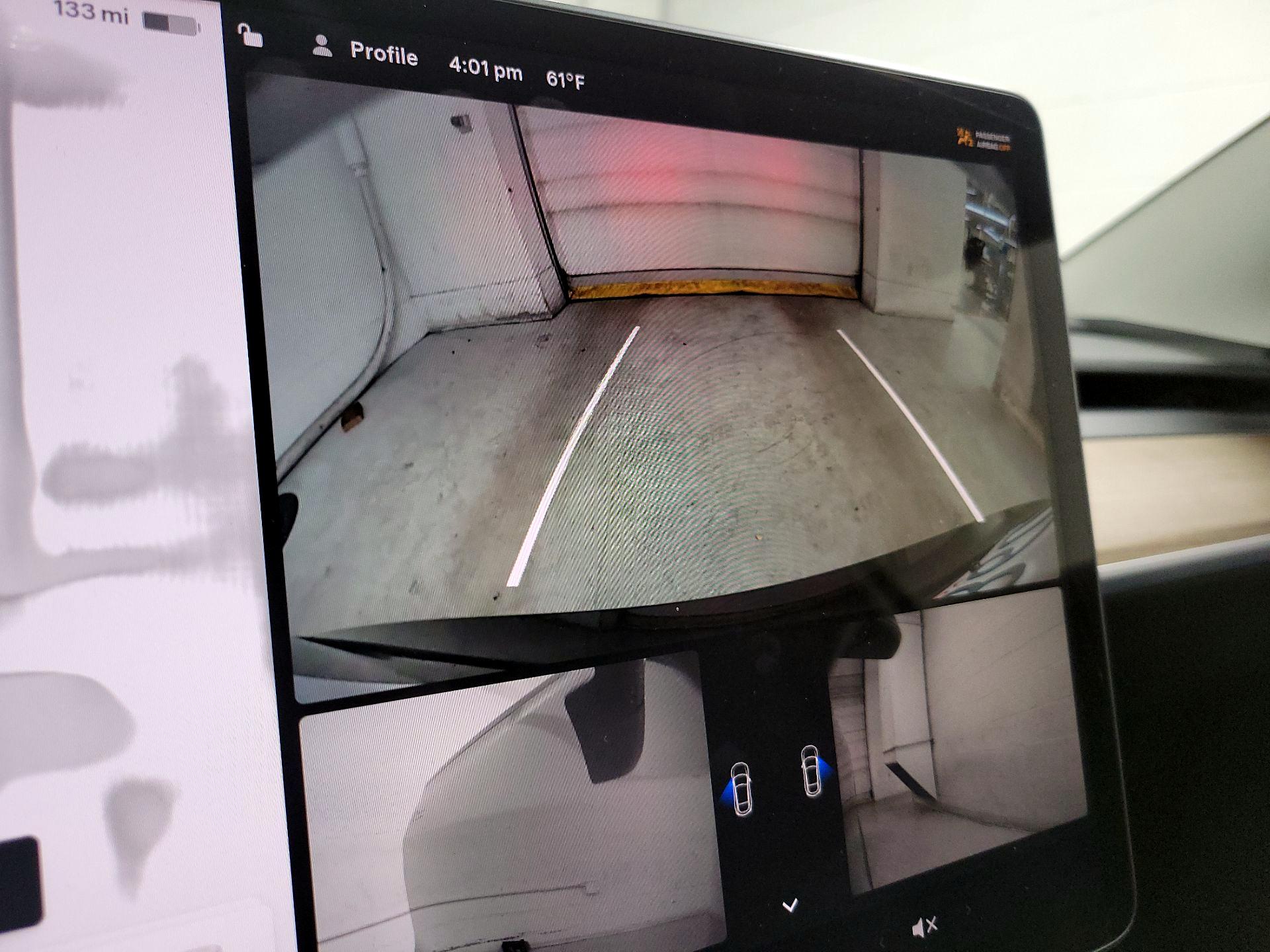 Thumbnail: 2023 Tesla Model 3 - 14